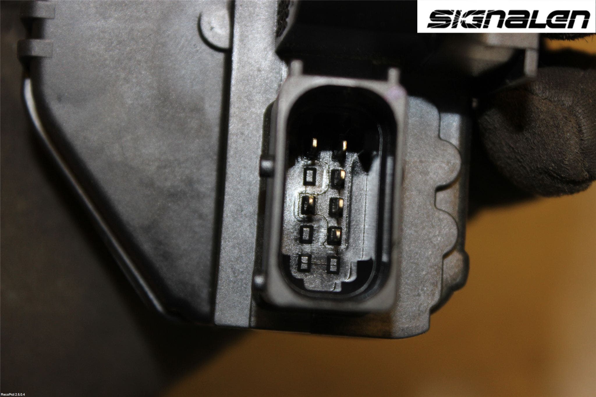 Opel MOKKA 13-20 Låskista-Dörrlås