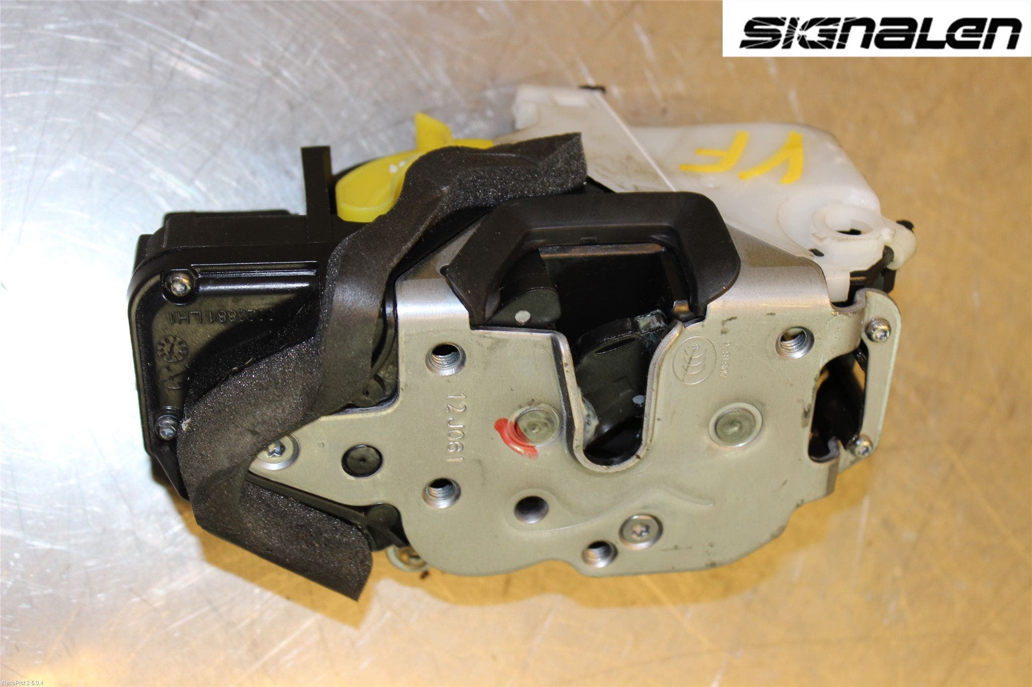 Opel MOKKA 13-20 Låskista-Dörrlås