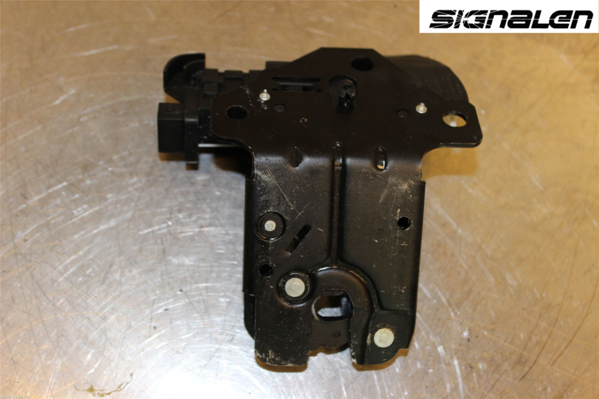 Audi A3/S3 05-13 Låskista Baklucka