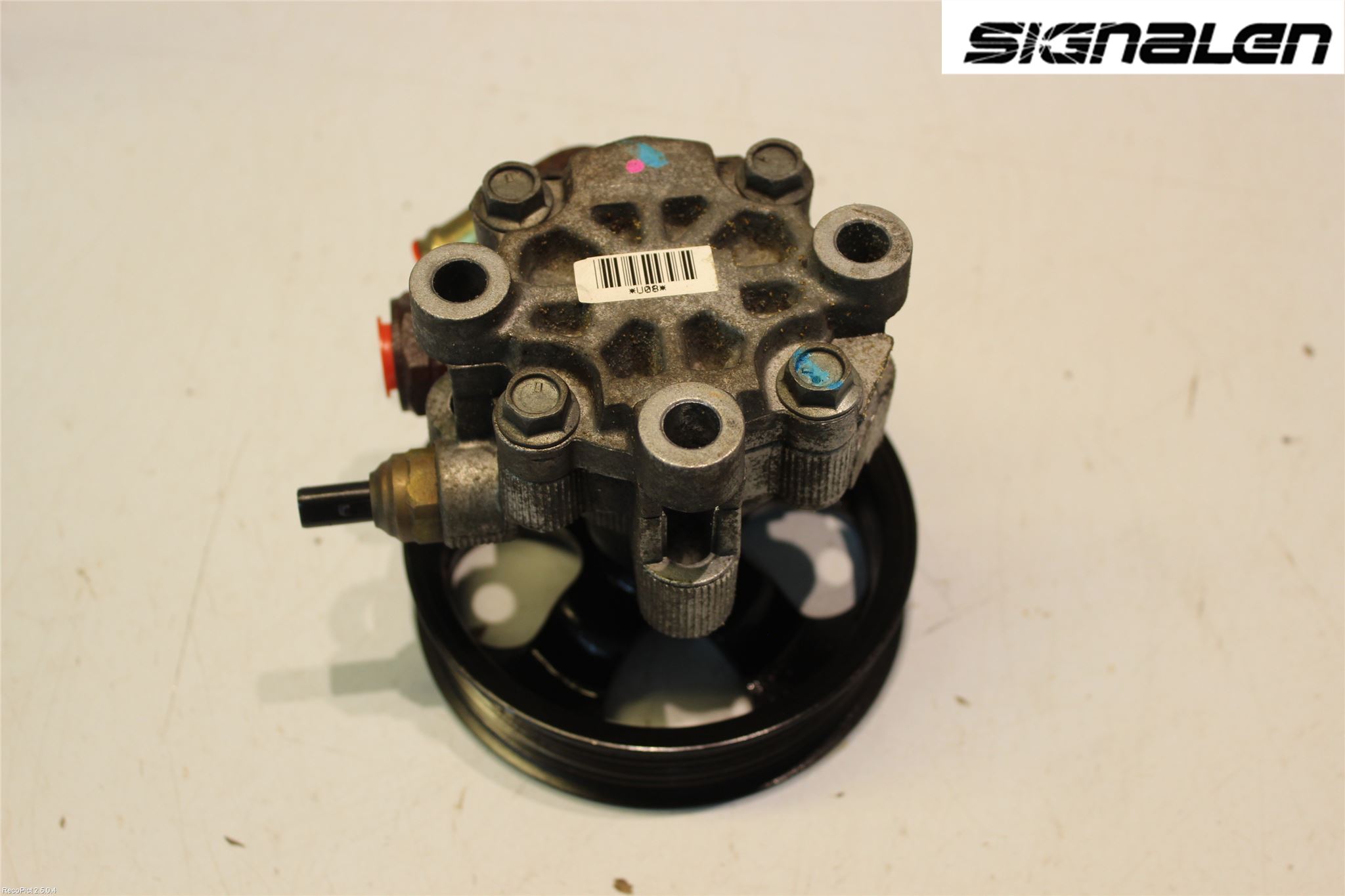 Toyota AVENSIS 03-06 Styrservopump