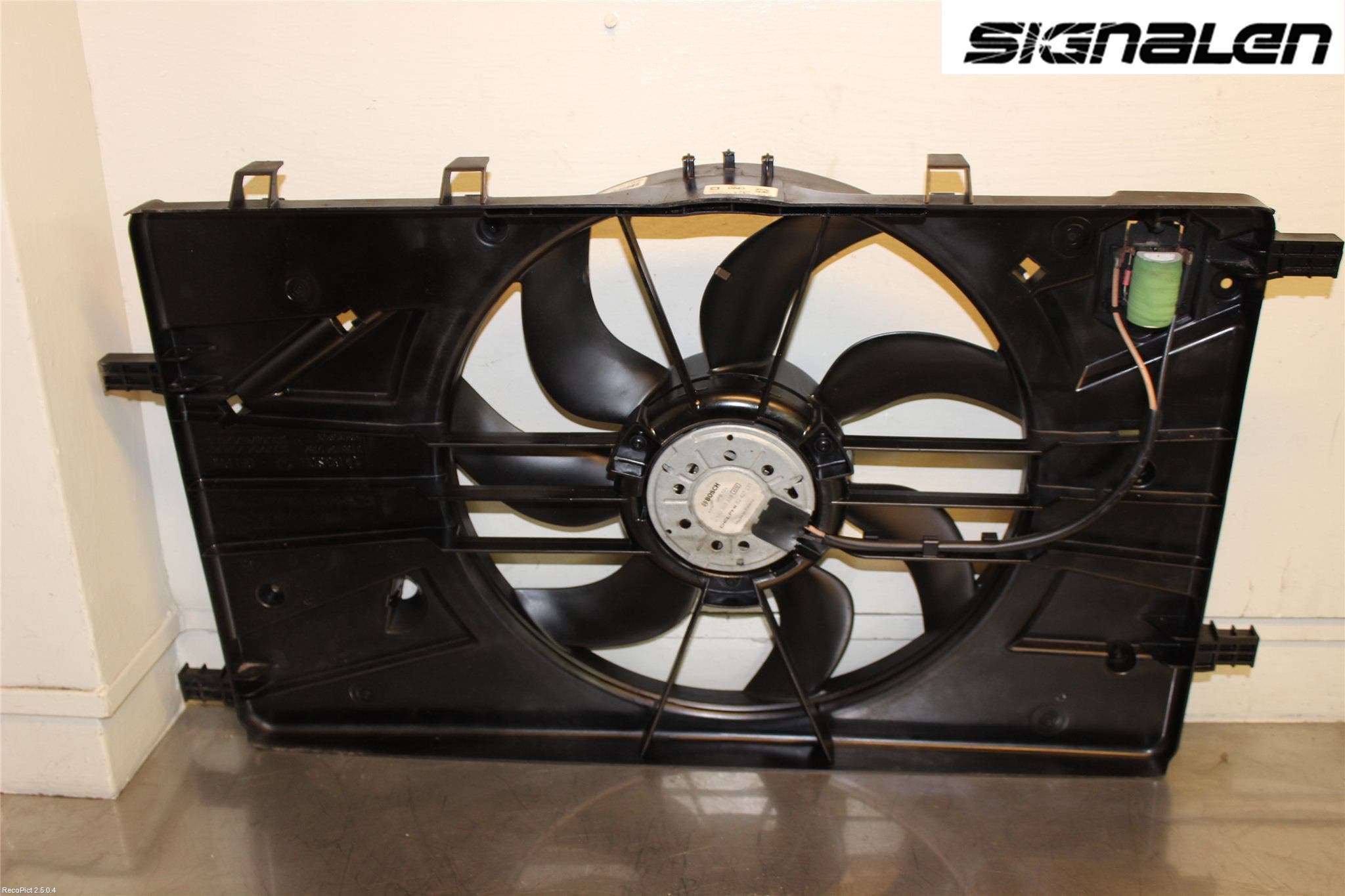 Opel ASTRA J 10-15 Kylfläkt El