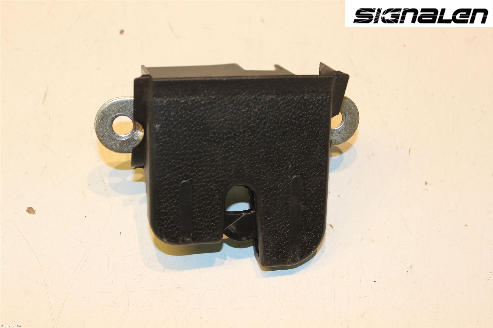 Volkswagen VW GOLF / E-GOLF VII 13-20 Låskista Baklucka