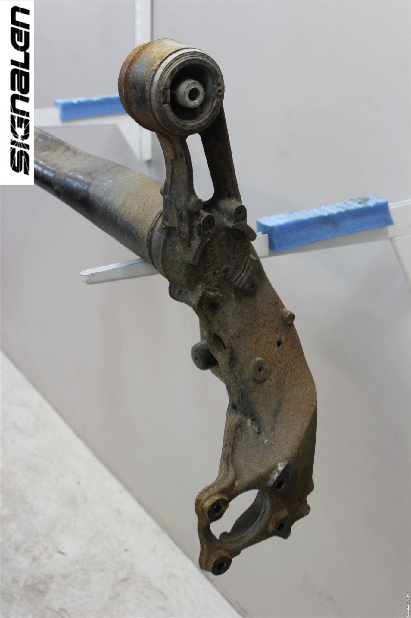 Opel ASTRA J 10-15 Bakaxelbalk