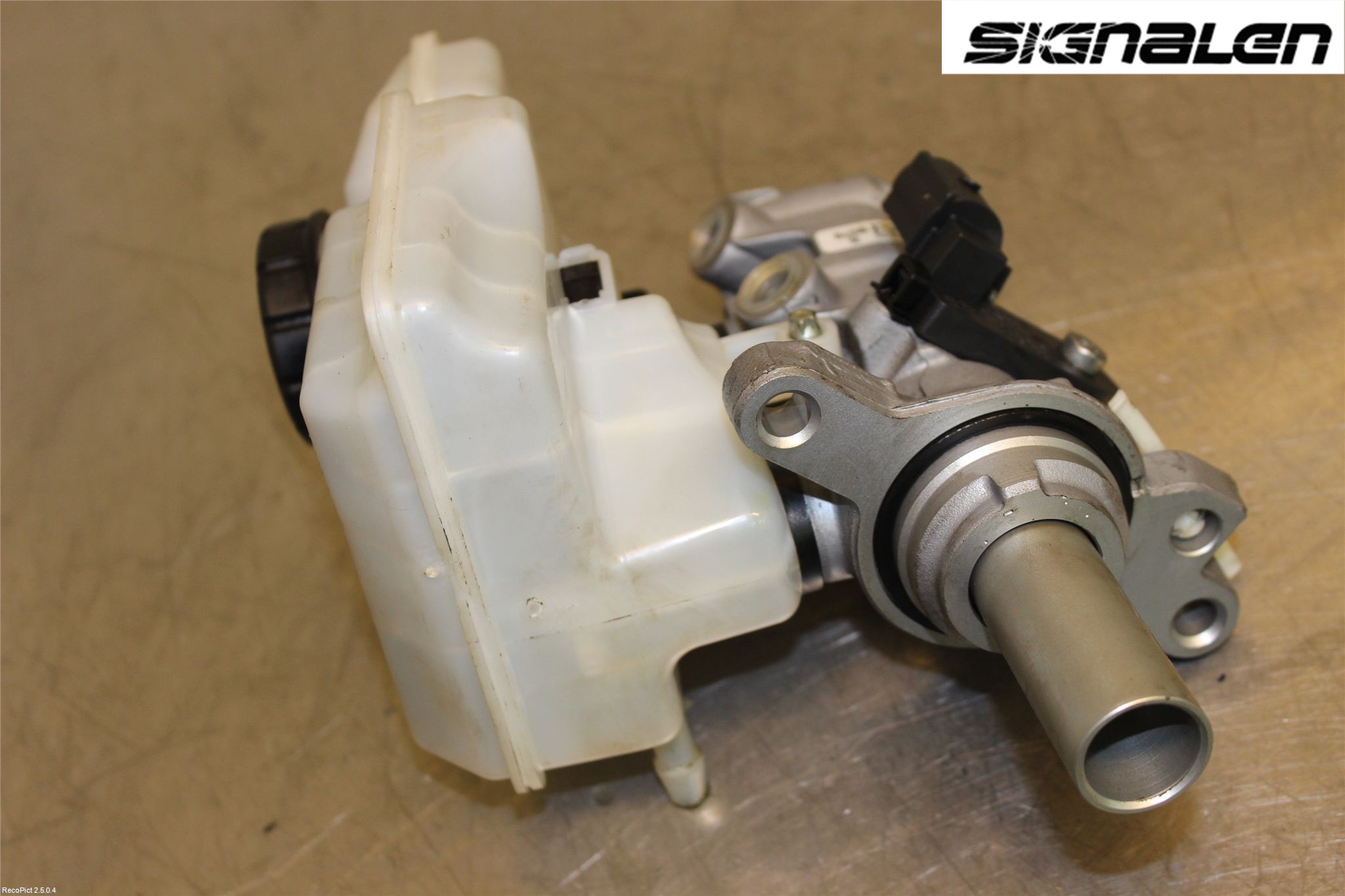 Volkswagen VW GOLF / E-GOLF VII 13-20 Broms Huvudcylinder