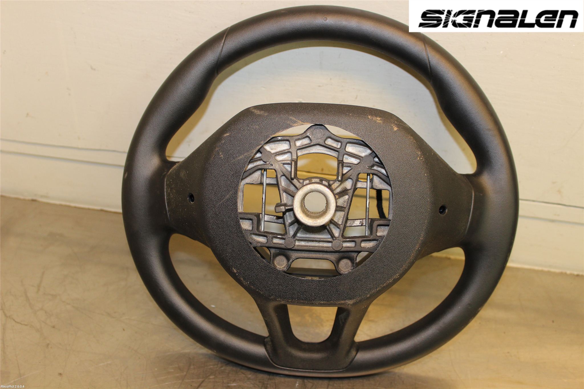 Peugeot 208 12-15 Ratt