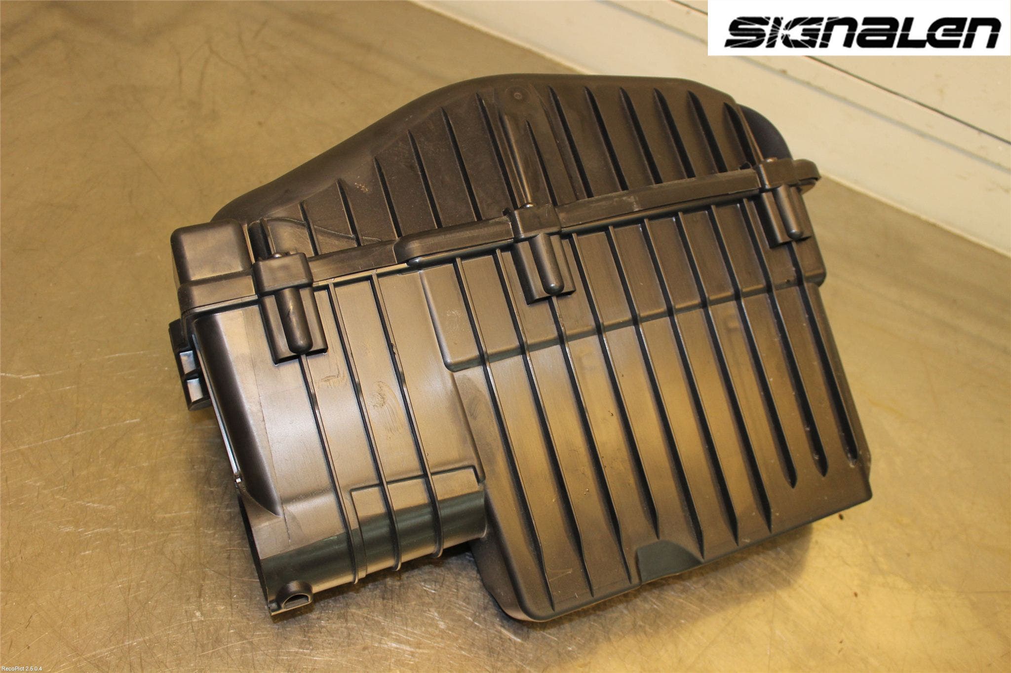 Peugeot 208 12-15 Luftrenare