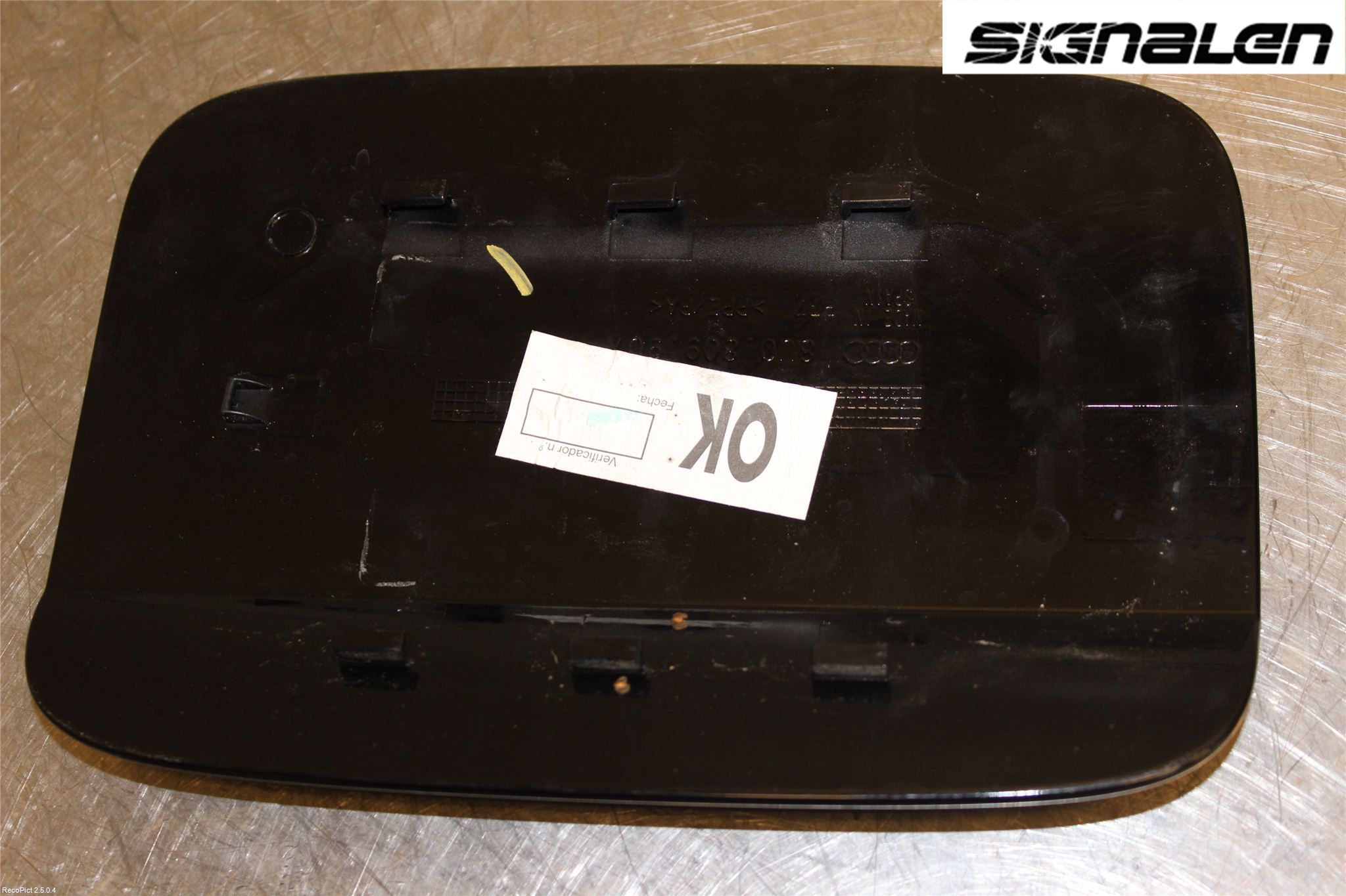 Audi Q3 8U 12-18 Tanklucka