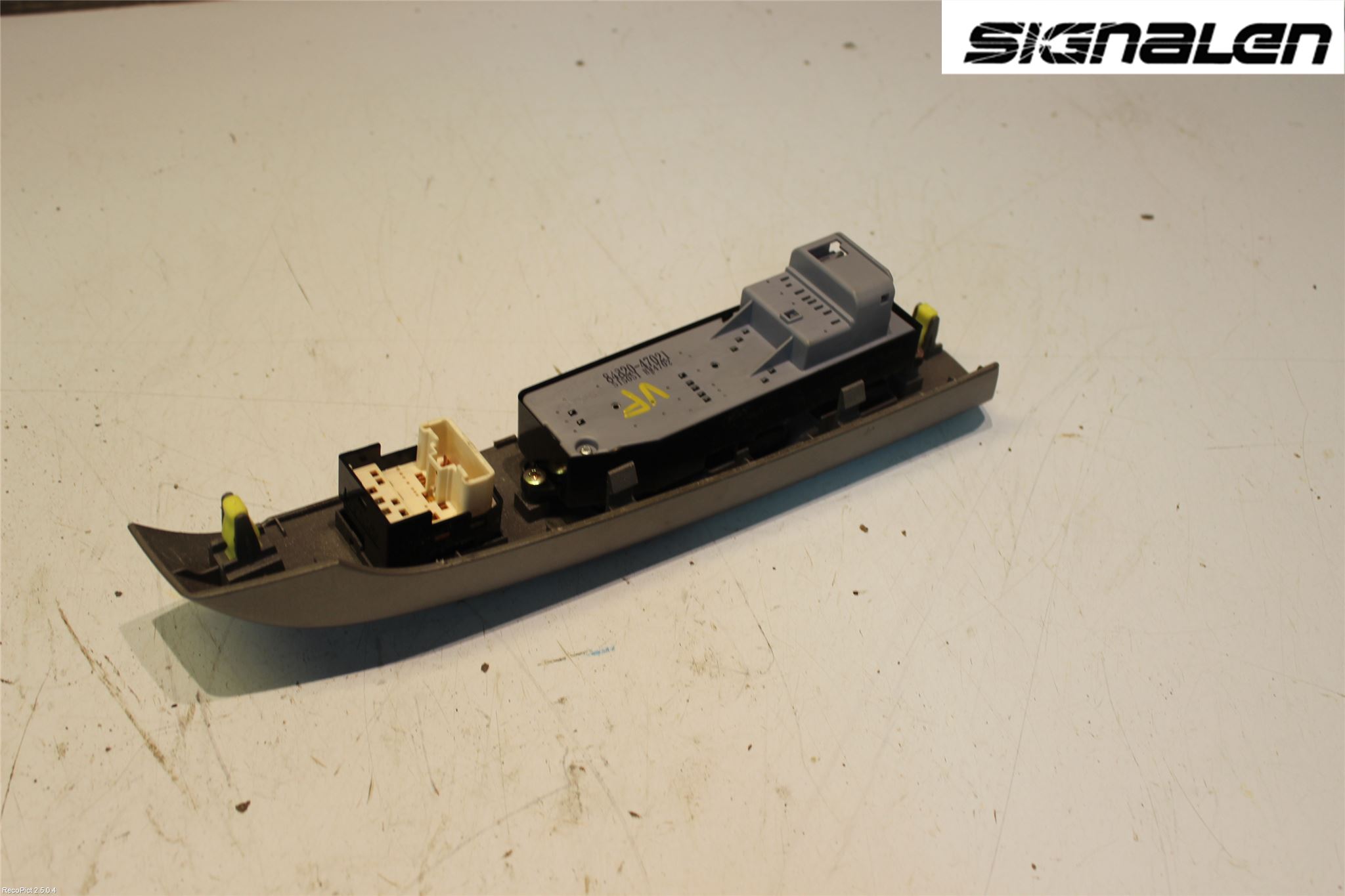 Toyota PRIUS NWH20 04-08 Strömställare Elhiss