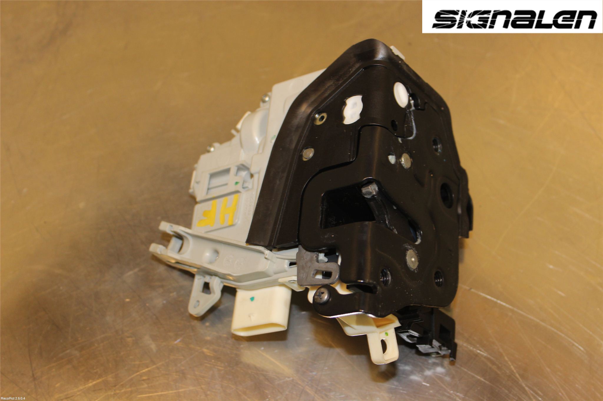 Audi A6/S6 4G 11-18 Låskista-Dörrlås