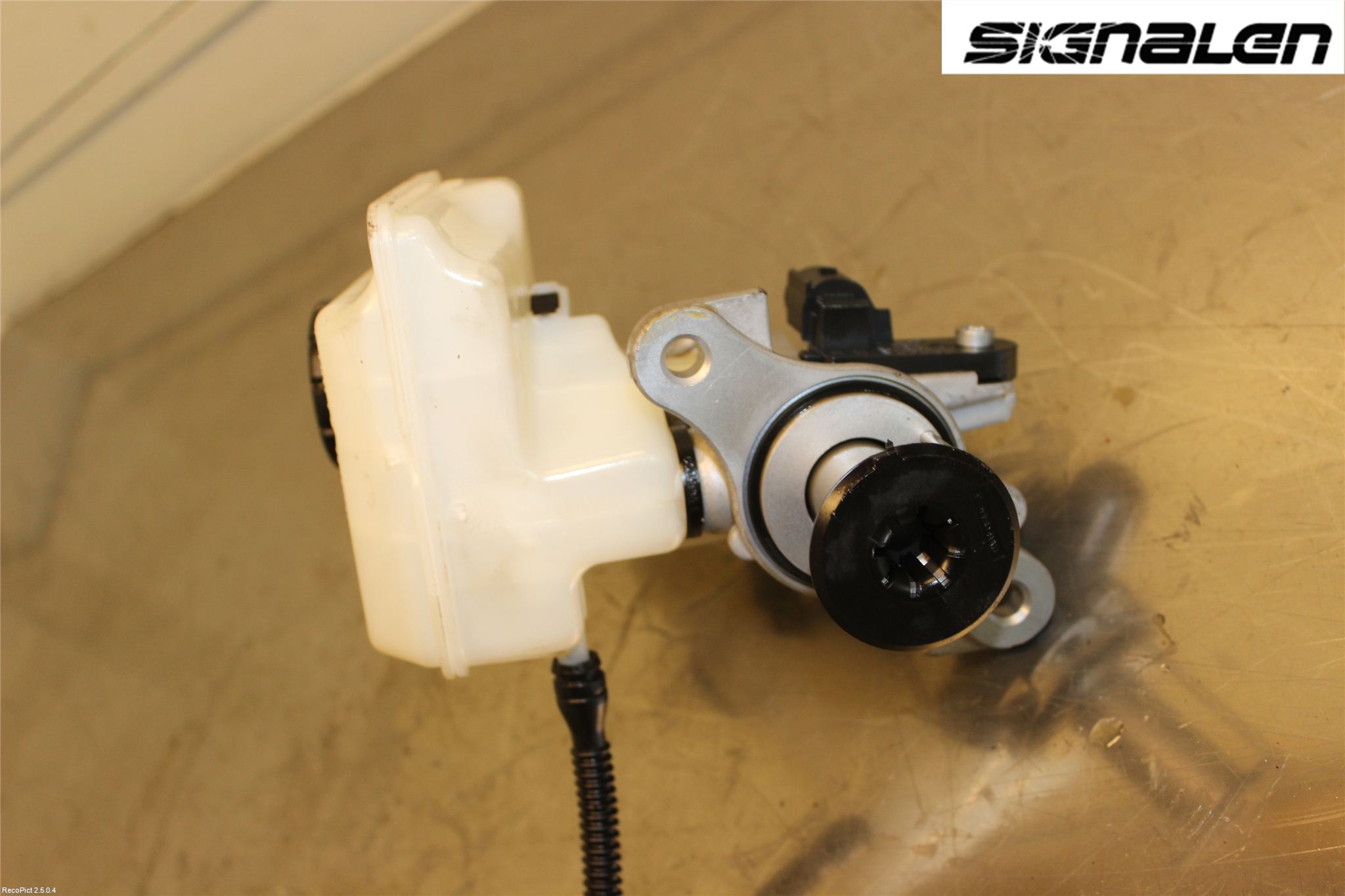 Volkswagen VW GOLF / E-GOLF VII 13-20 Broms Huvudcylinder