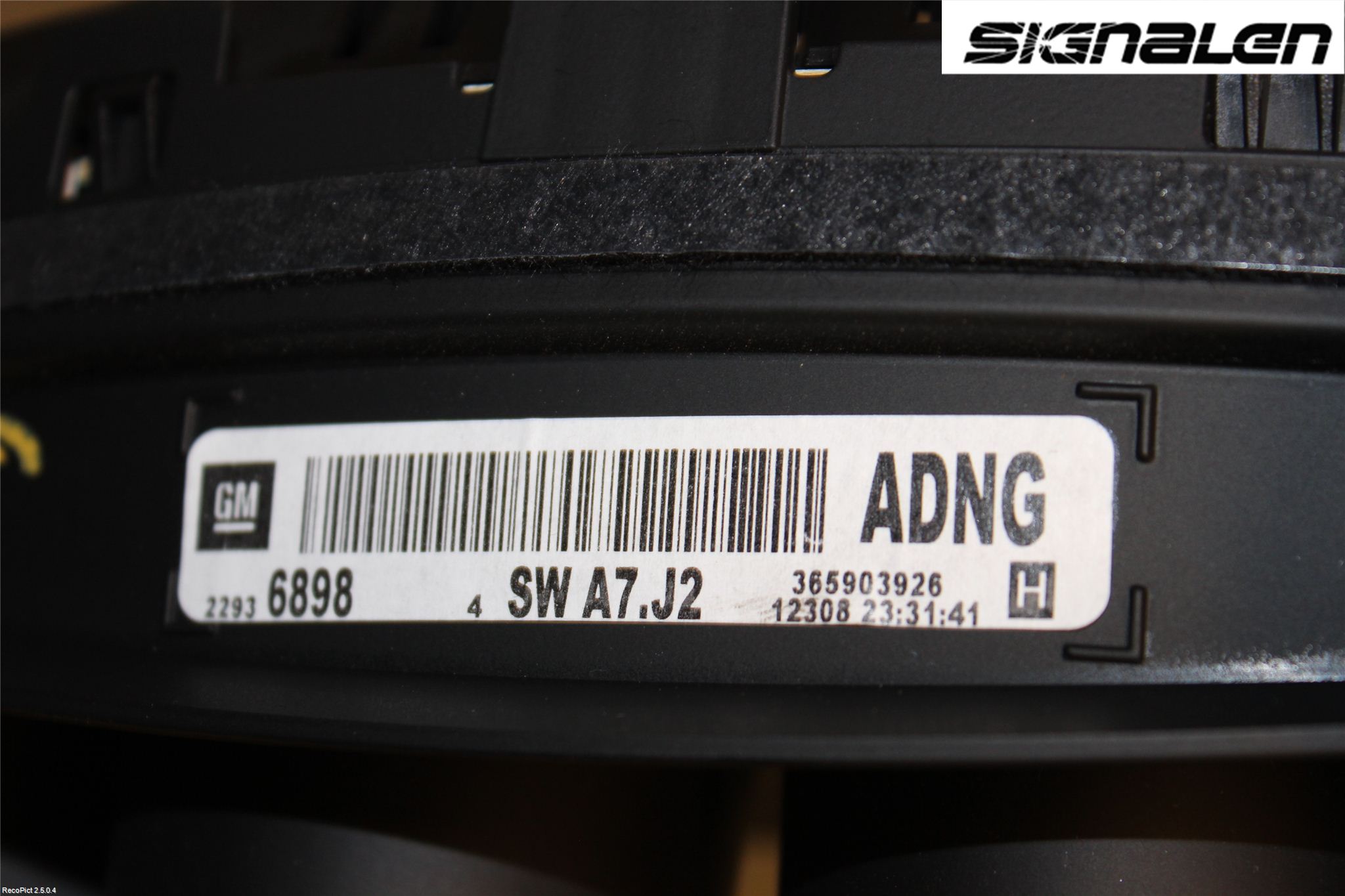 Opel INSIGNIA 09-16 Instrument Komb