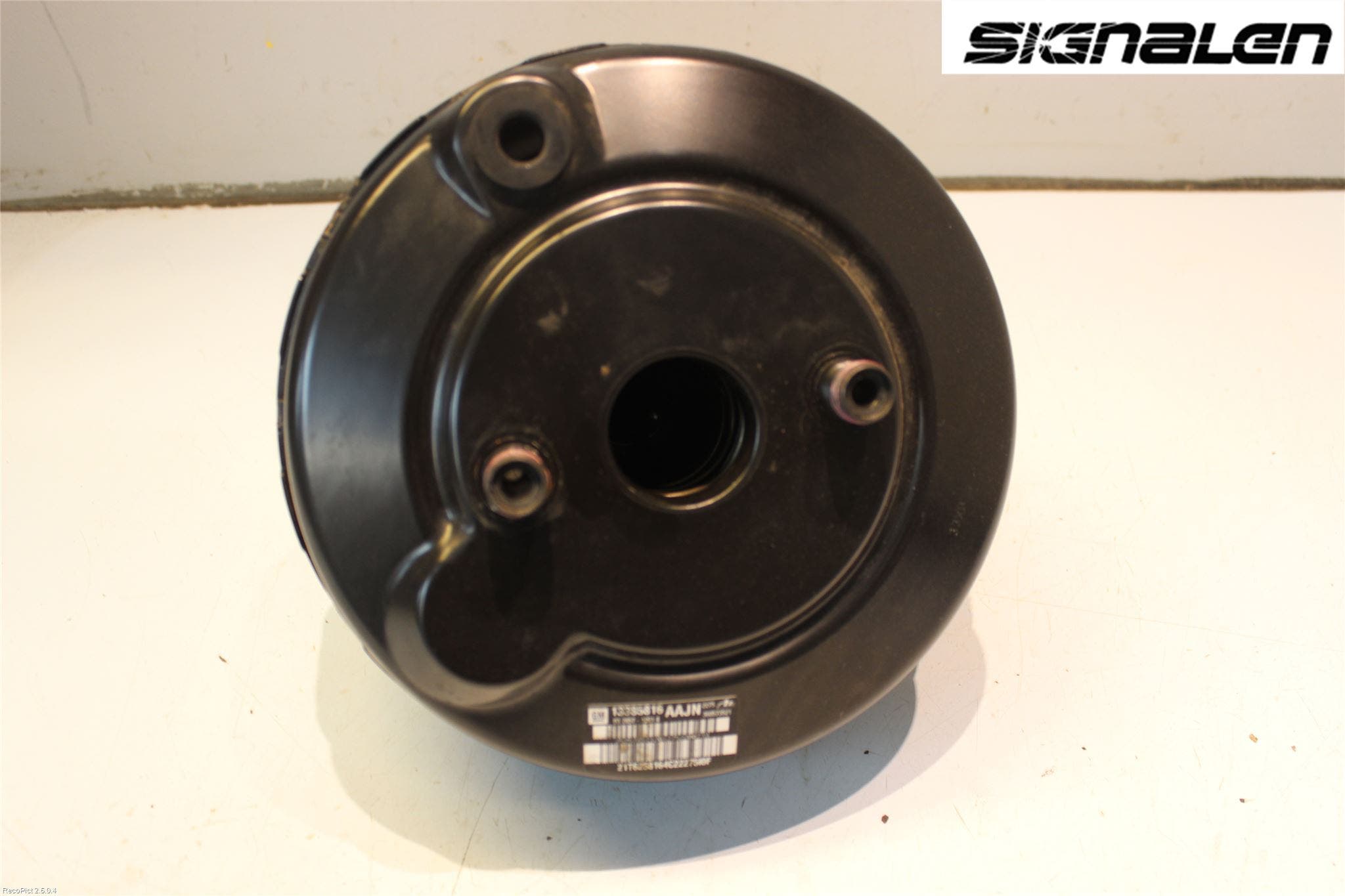 Opel ASTRA J 10-15 Bromsservo