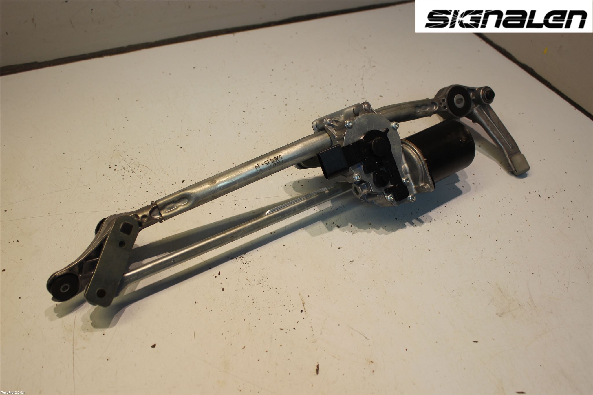BMW 3 E90/91 SED/TOU 05-12 Torkarmekanism Vindruta
