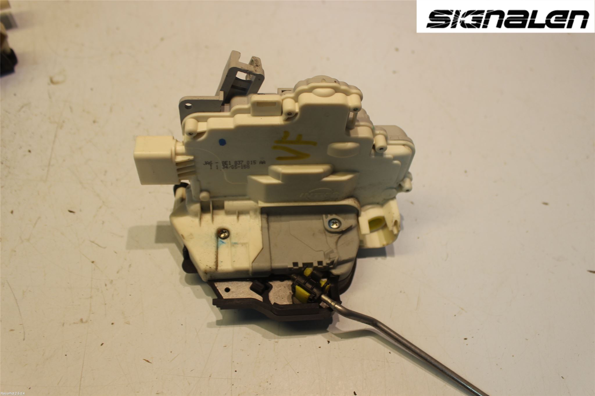 Audi A4/S4 05-07 Låskista-Dörrlås