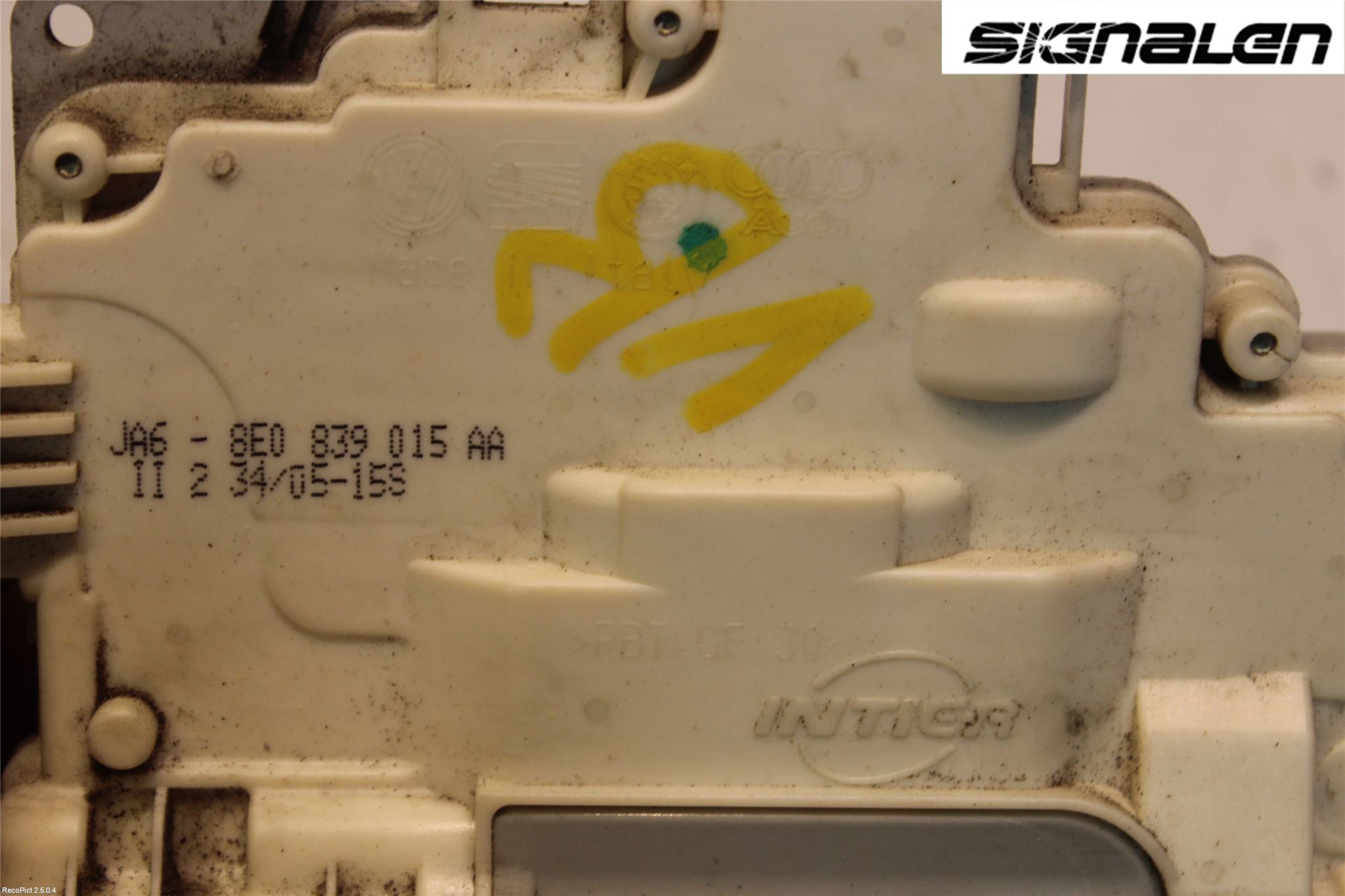 Audi A4/S4 05-07 Låskista-Dörrlås