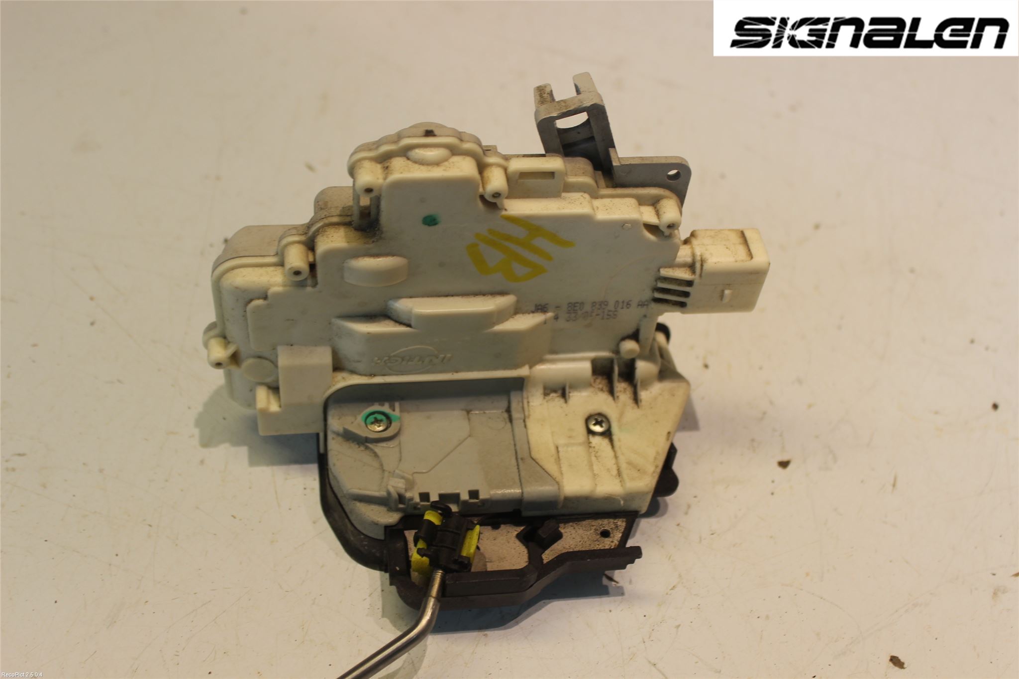 Audi A4/S4 05-07 Låskista-Dörrlås