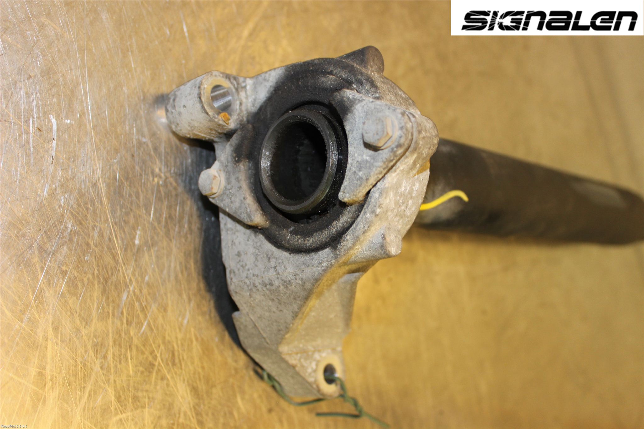 Saab 9-3 VER 2 Drivaxel Fram Höger