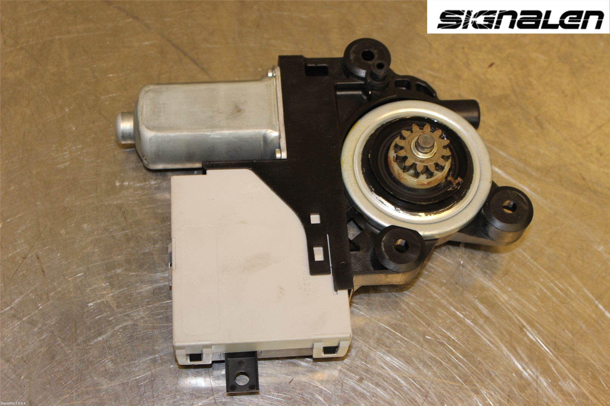 Ford KUGA 08-12 Fönsterhissmotor