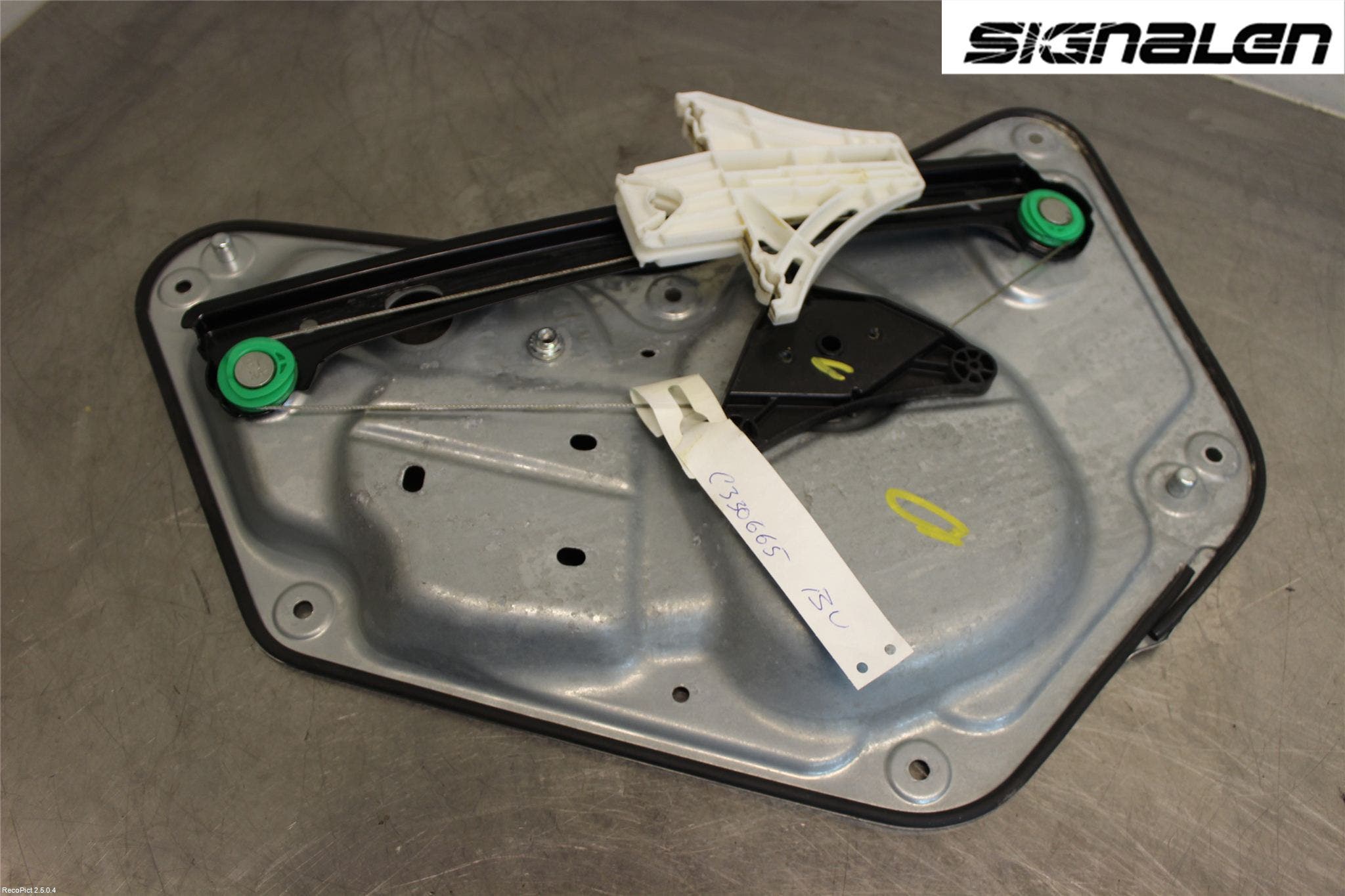 Skoda YETI Fönsterhissmekanism