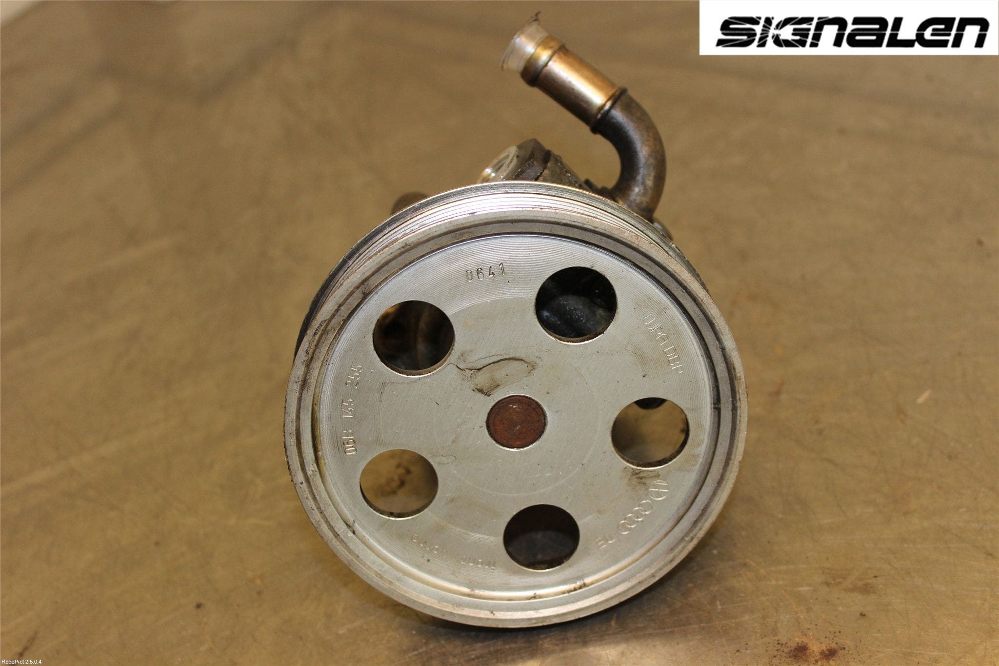 Audi A4/S4 01-05 Styrservopump