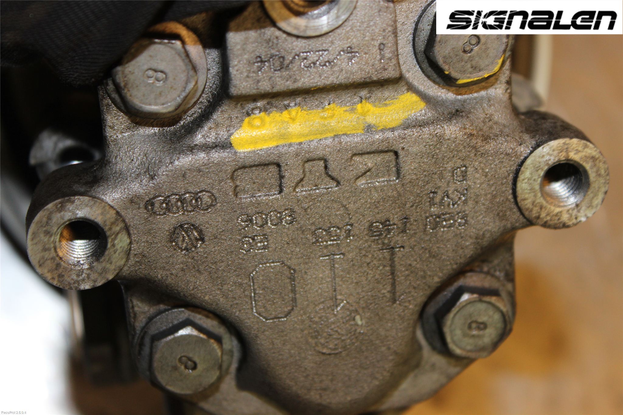 Audi A4/S4 01-05 Styrservopump