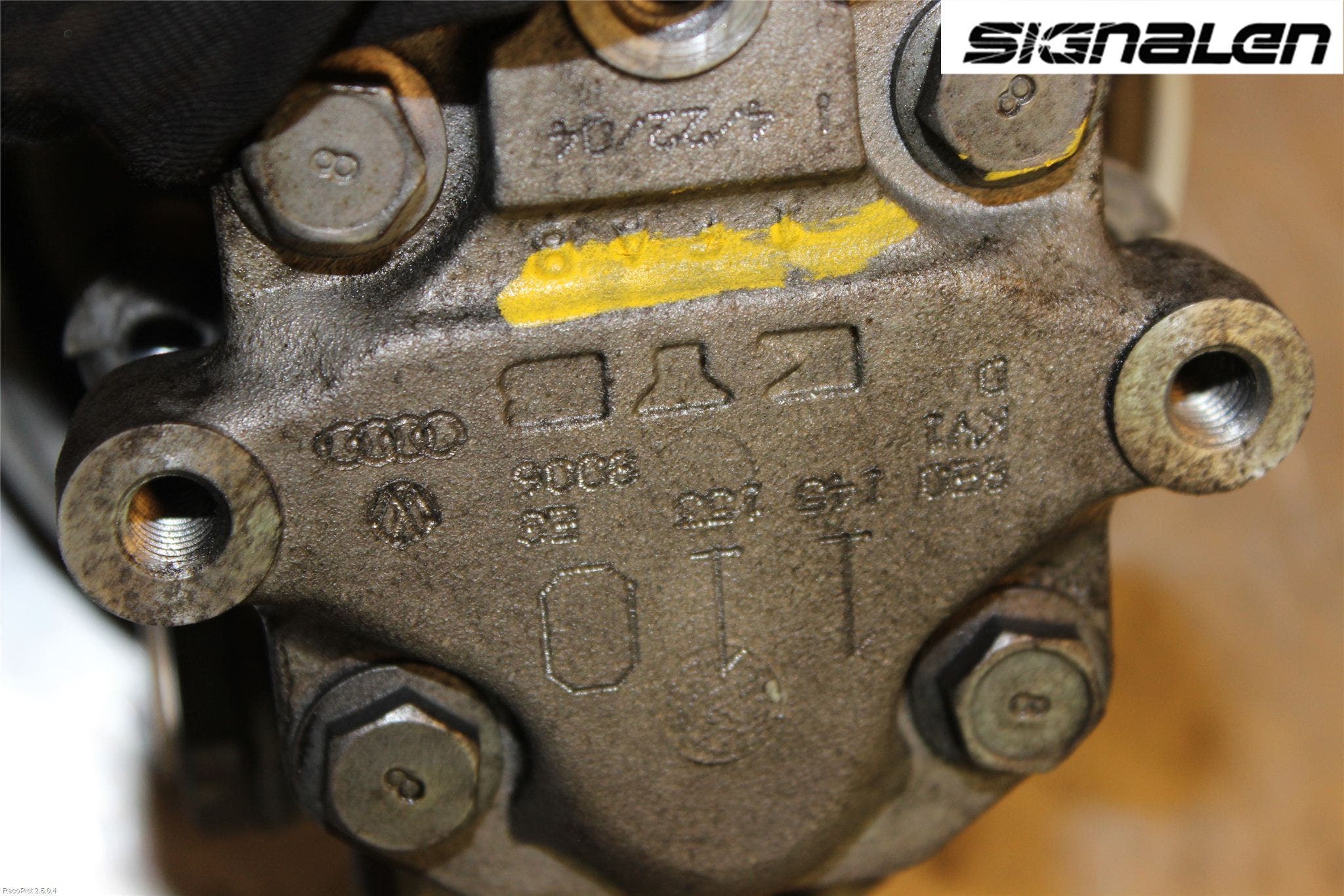 Audi A4/S4 01-05 Styrservopump