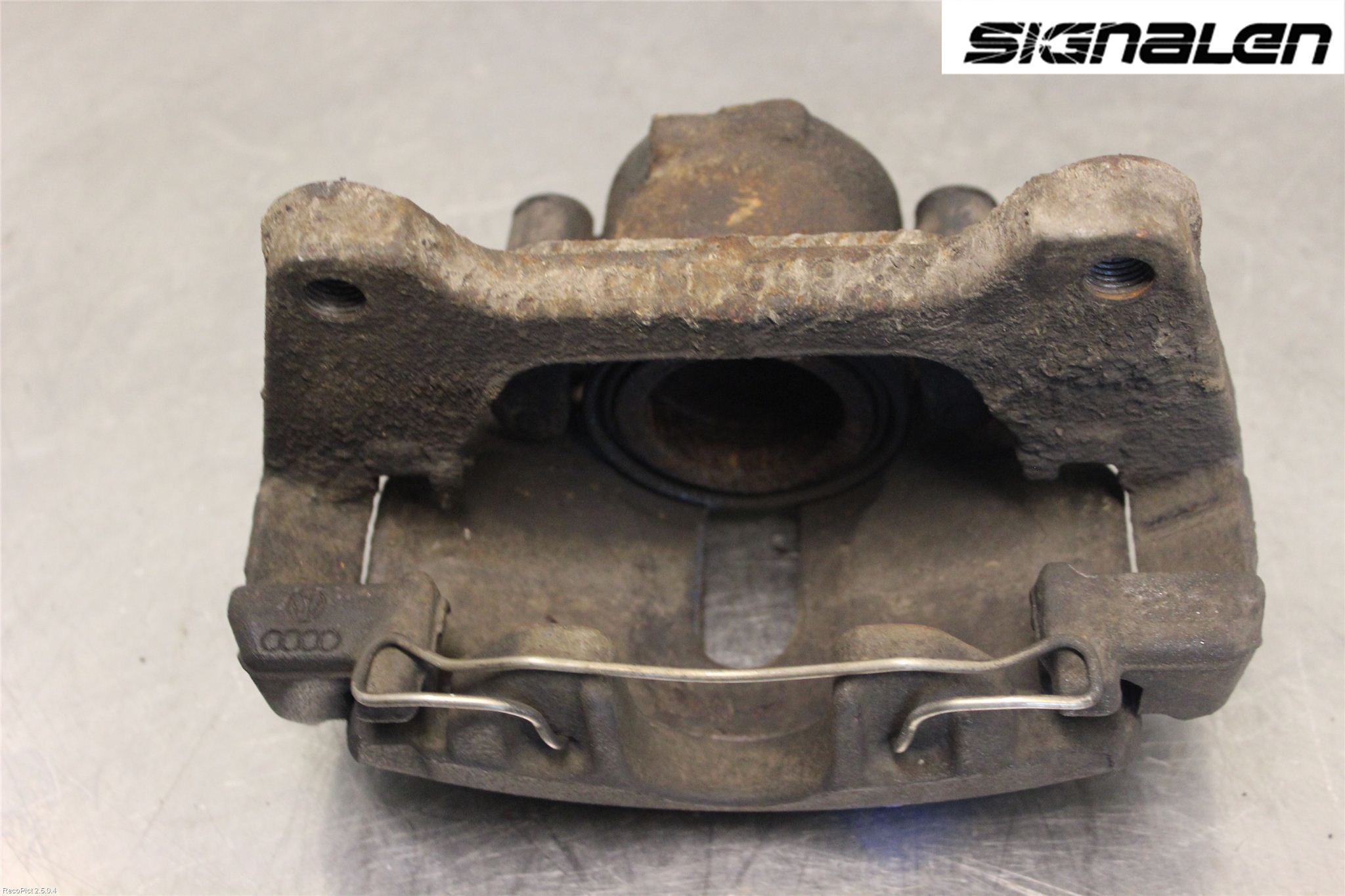 Audi A6/S6     05-11 Bromsok Fram Höger