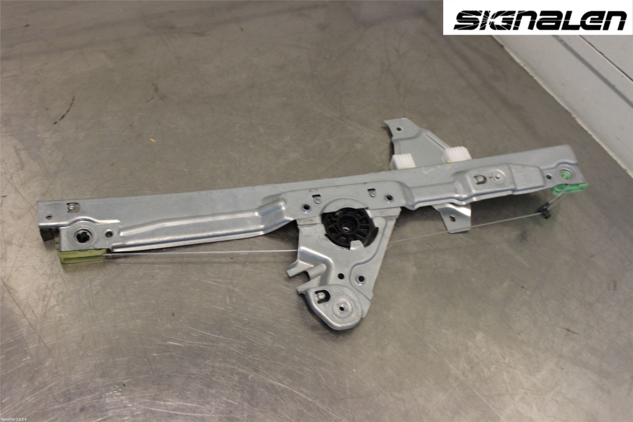 Peugeot 308 08-13 Fönsterhissmekanism