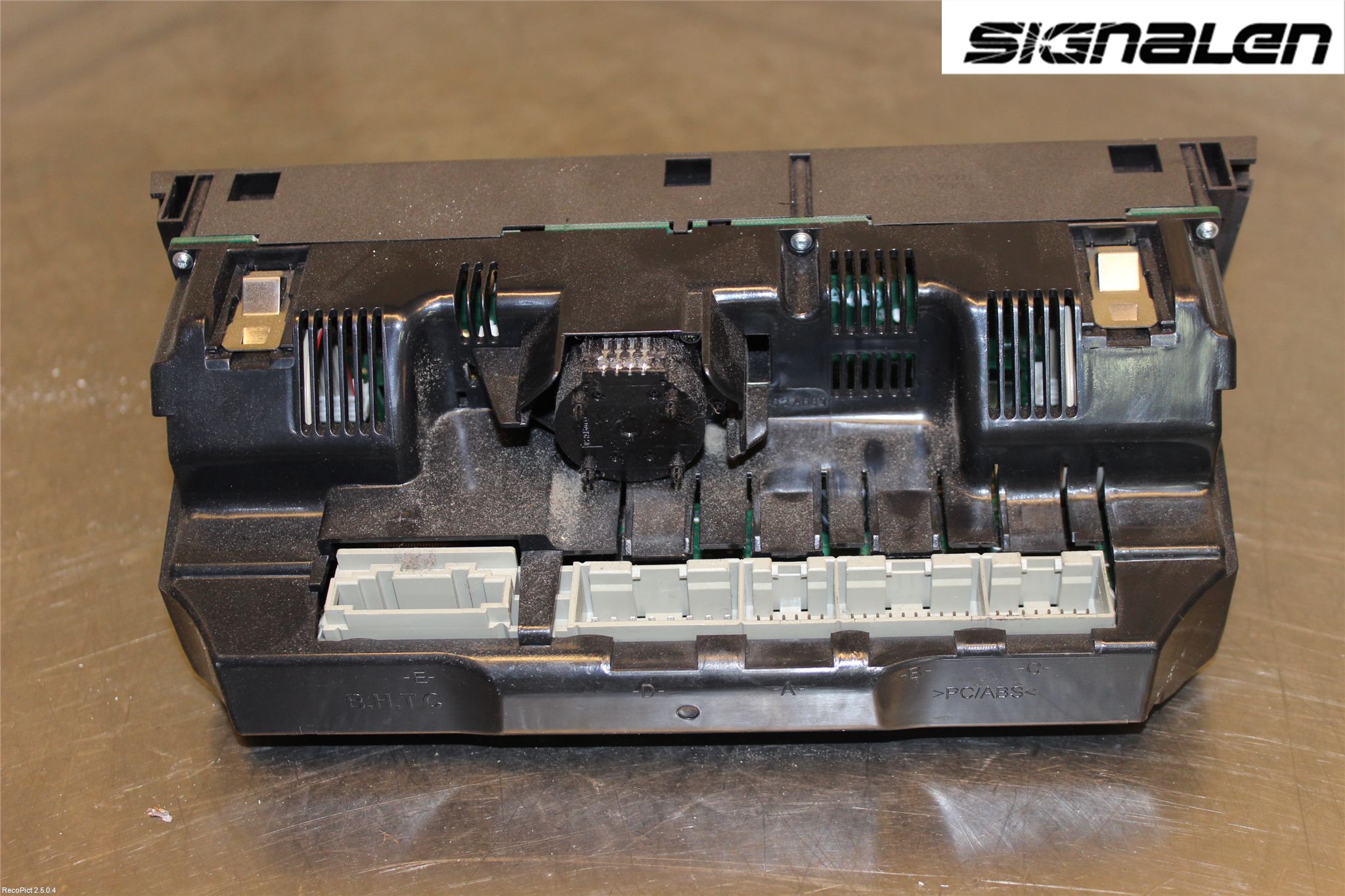 Audi A6/S6     05-11 Ac Styrenhet Ac Manöveren