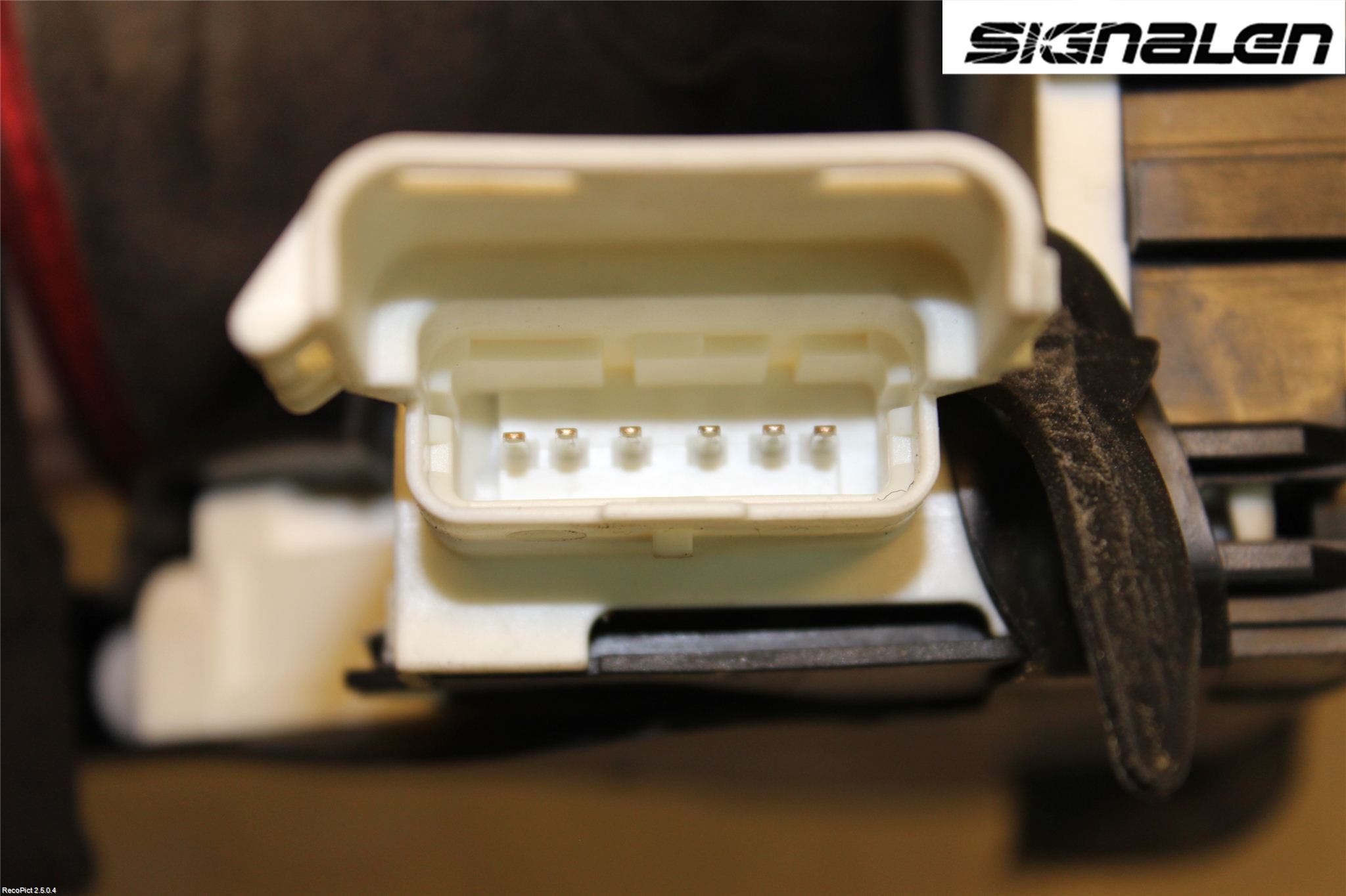 Peugeot 407 Låskista-Dörrlås