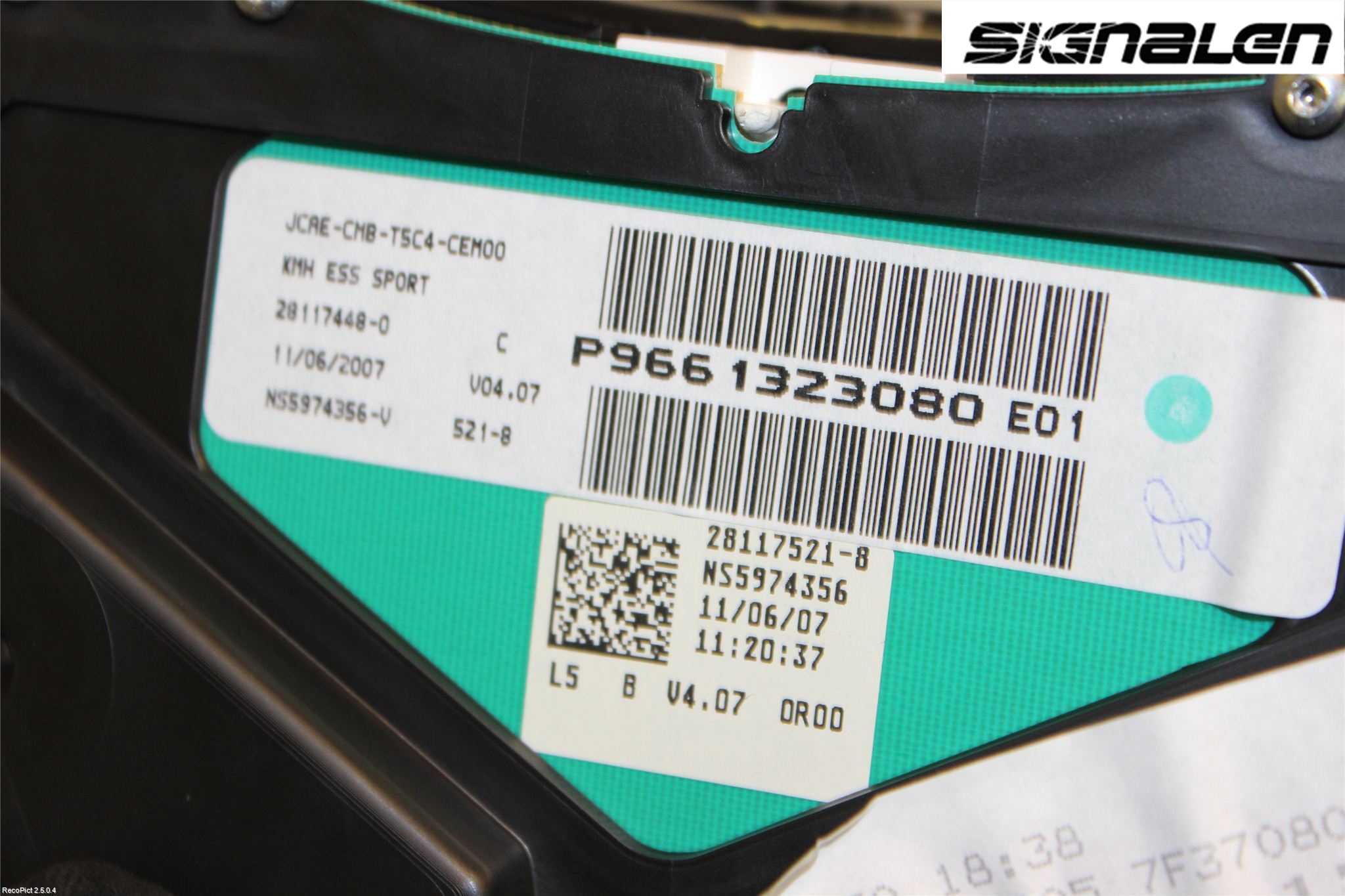 Peugeot 307     05-08 Instrument Komb