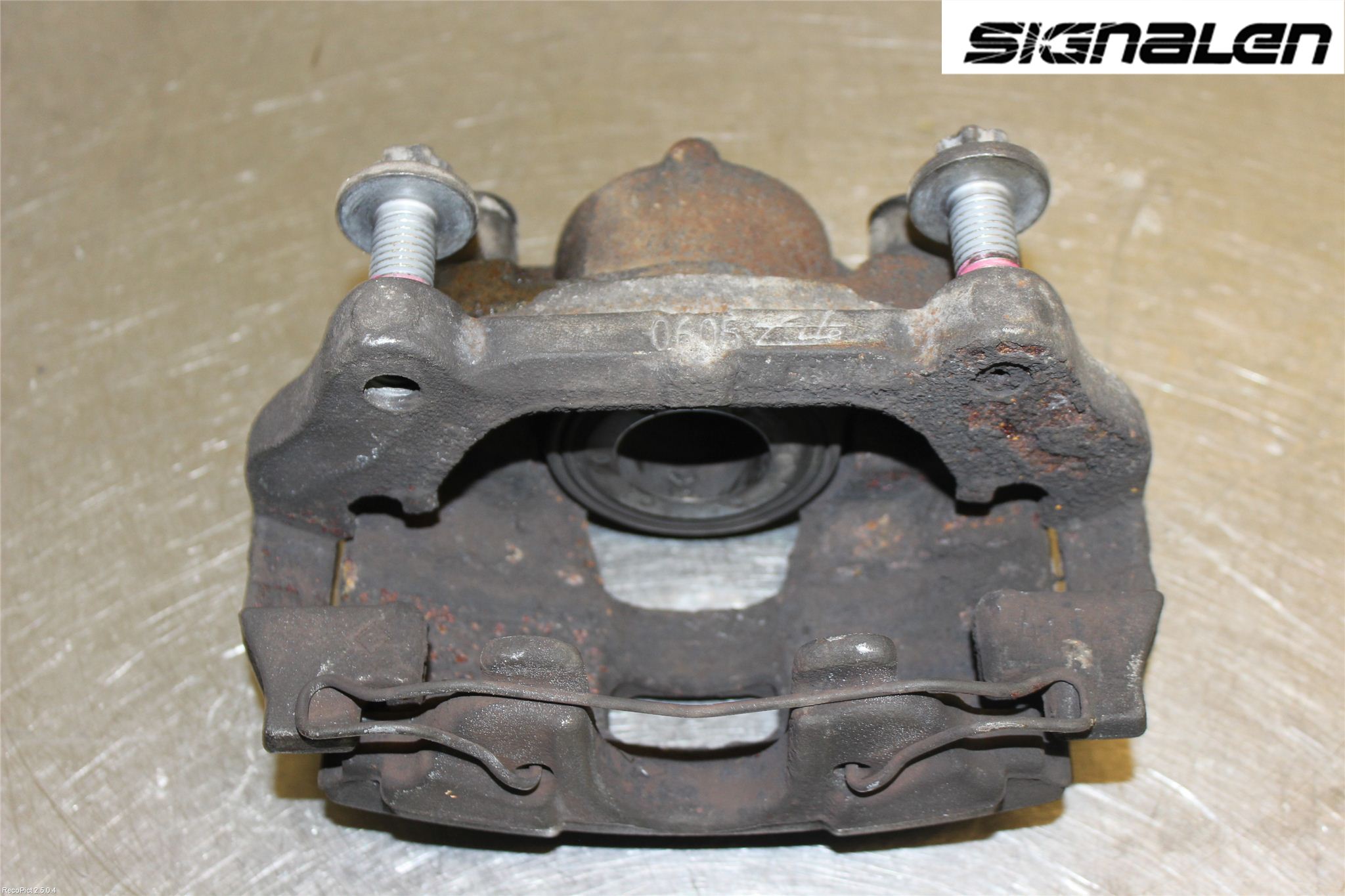 Saab 9-3 VER2/VER3 08-15 Bromsok Fram Vänster