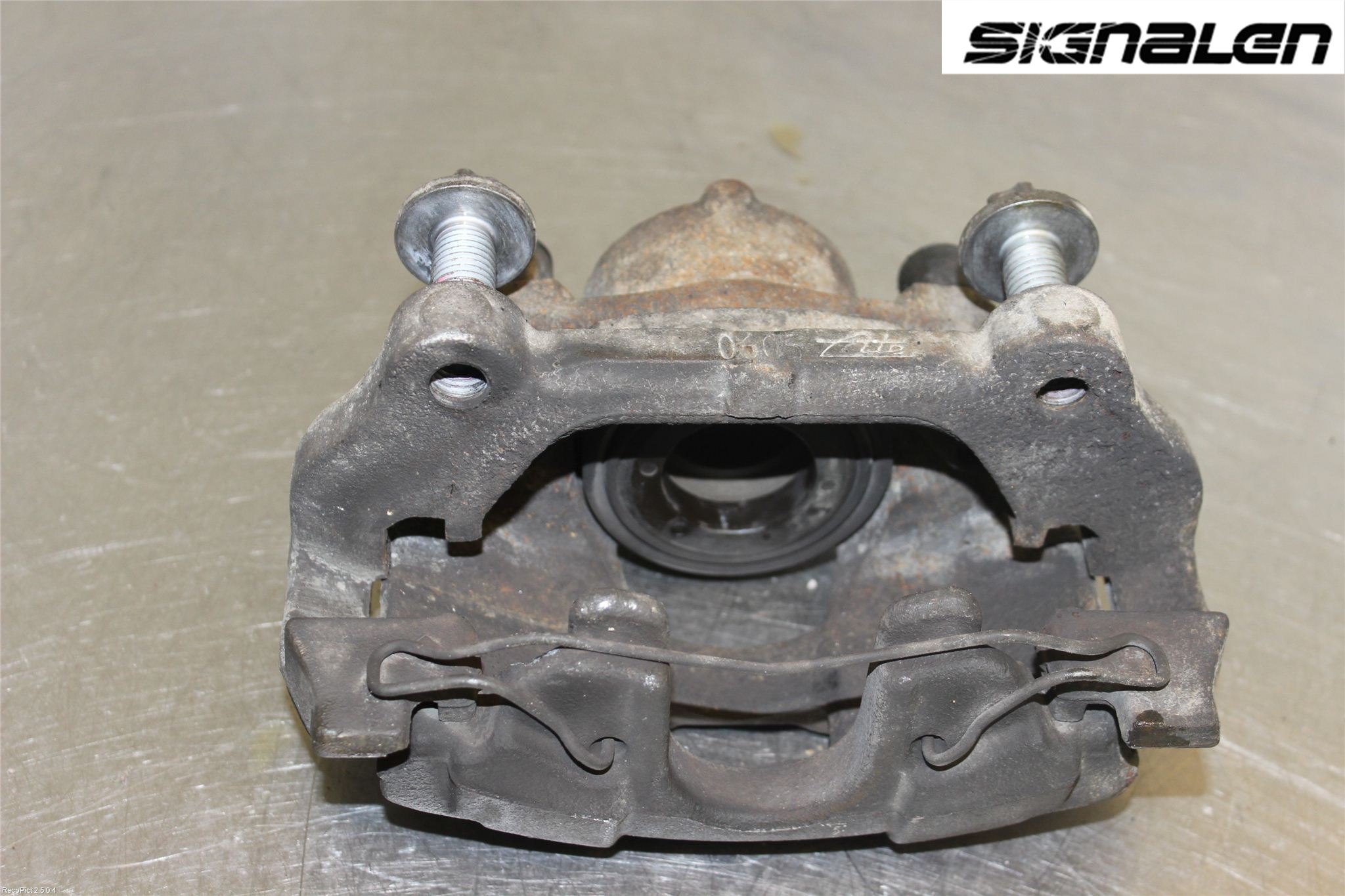 Saab 9-3 VER2/VER3 08-15 Bromsok Fram Vänster