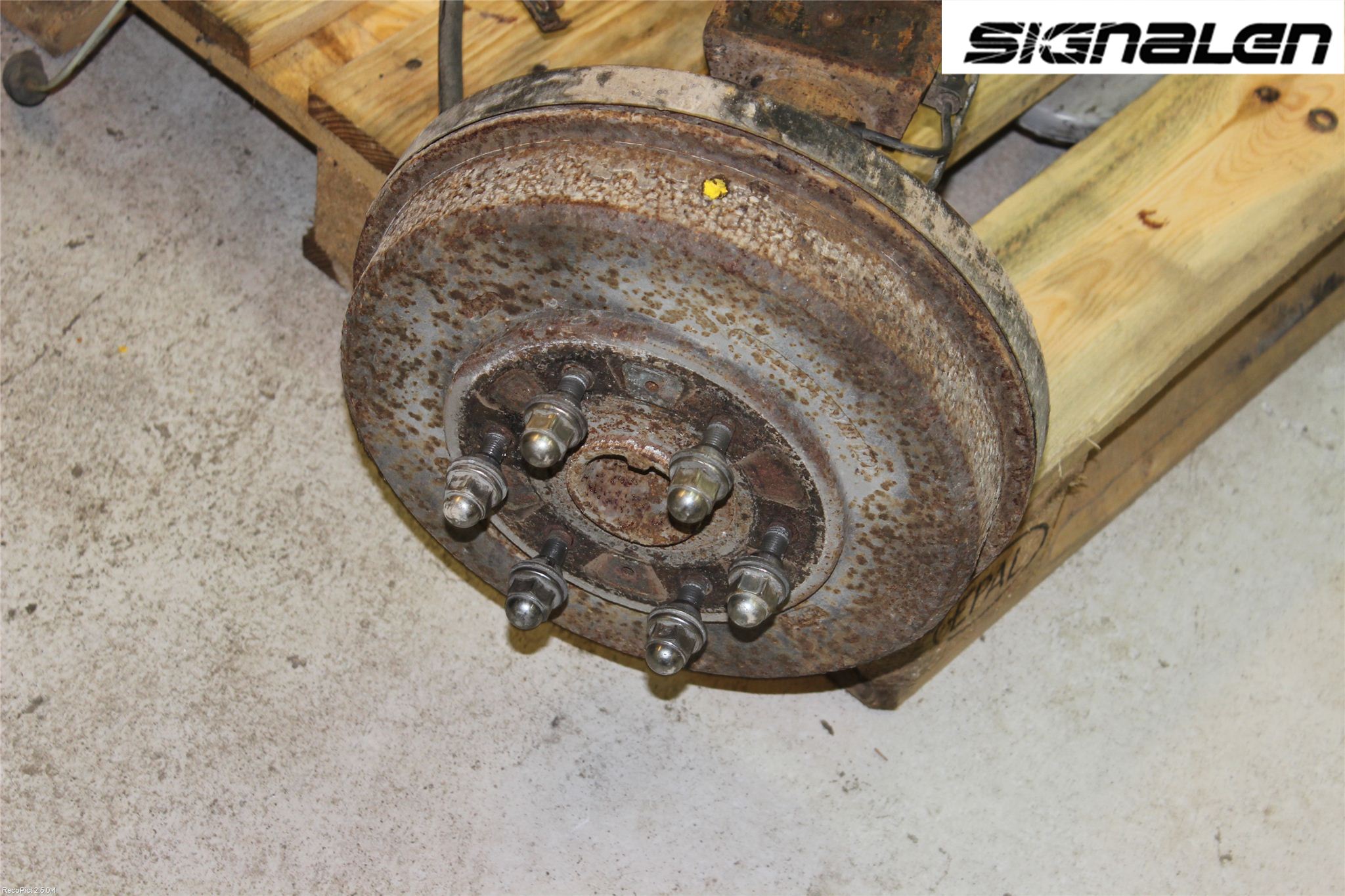 Mitsubishi L200 06-15 Bakaxel