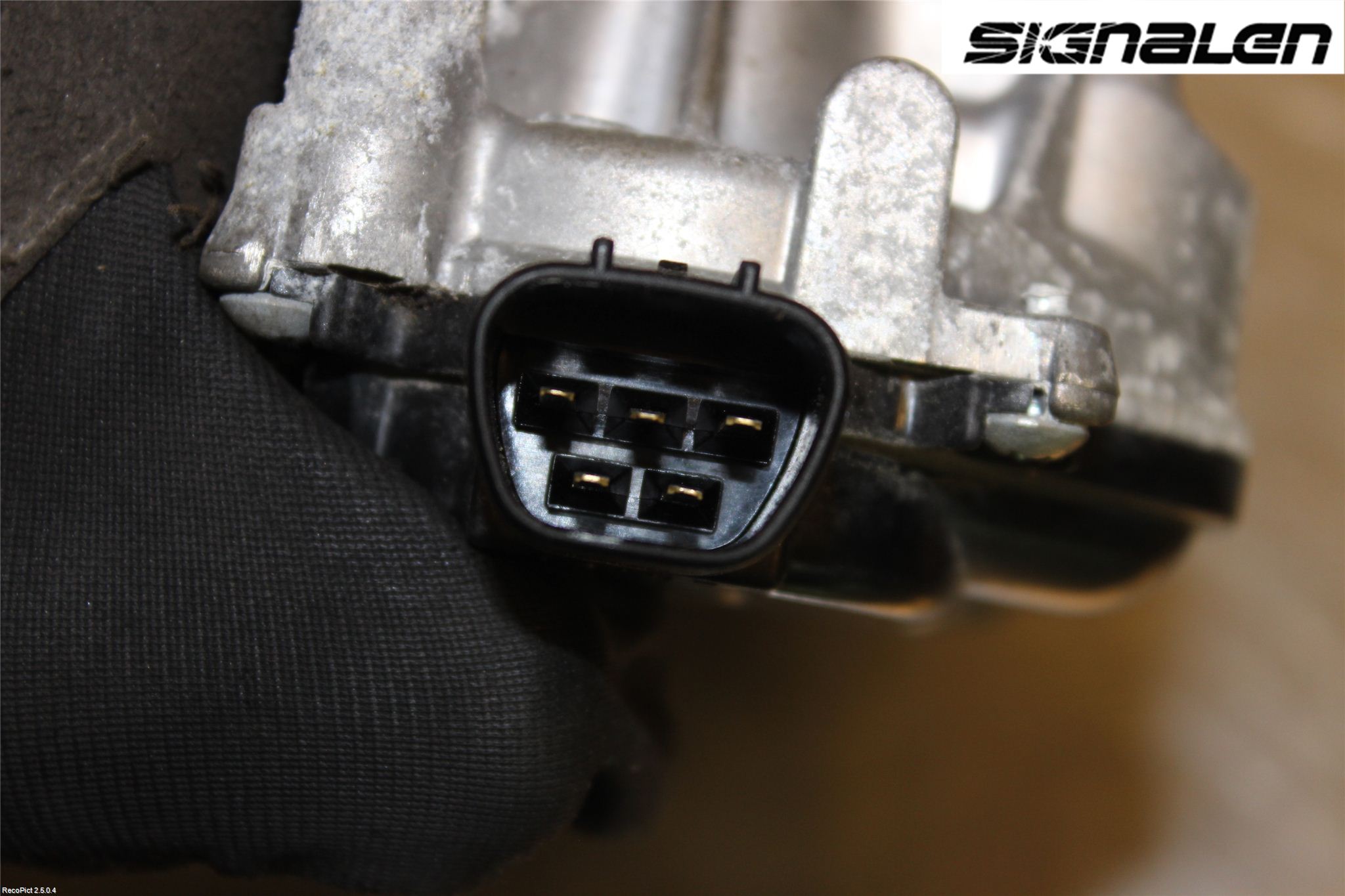 Mitsubishi L200 06-15 Torkarmotor Vindruta