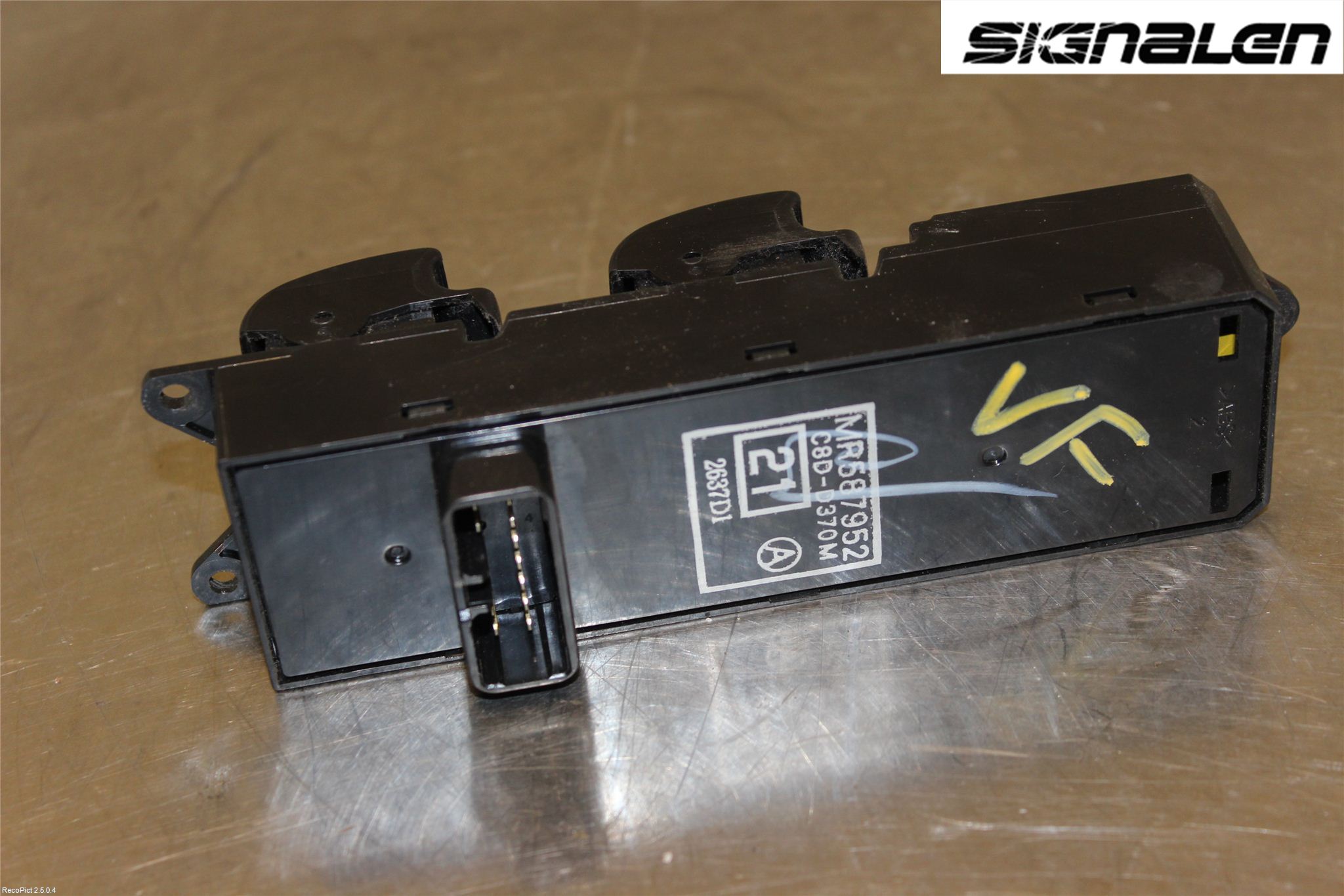 Mitsubishi L200 06-15 Strömställare Elhiss