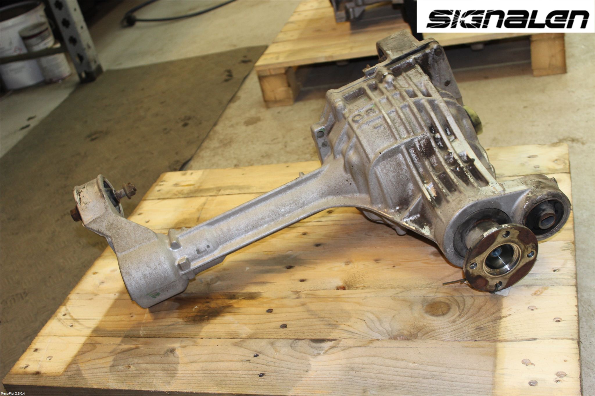 Nissan NAVARA 05-16 Framvagn Diffrential