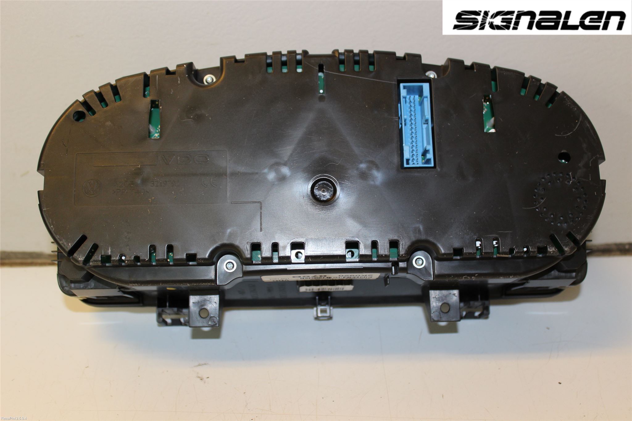 Volkswagen VW CADDY 11-15 Instrument Komb