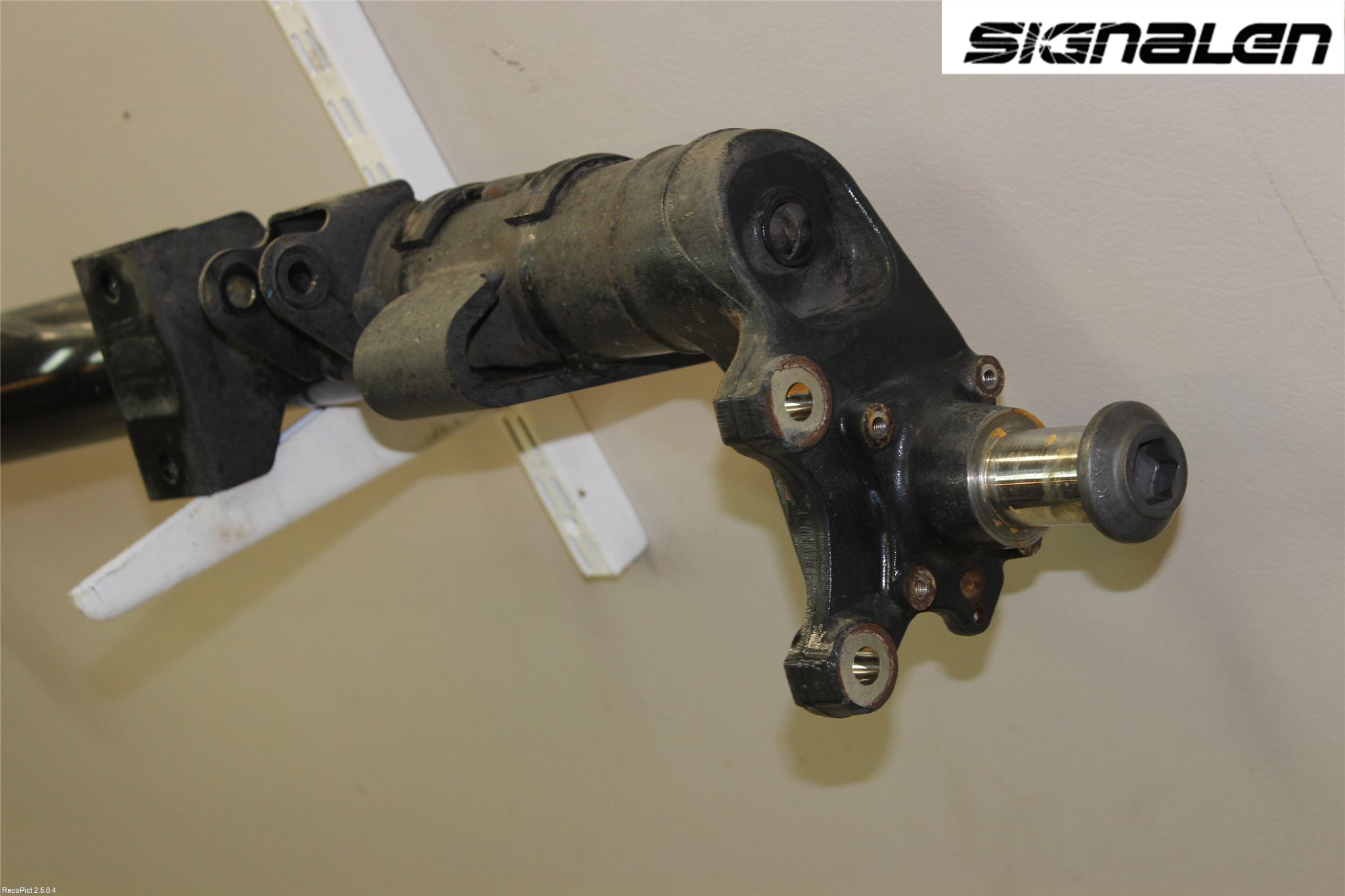 Volkswagen VW CADDY 11-15 Bakaxel