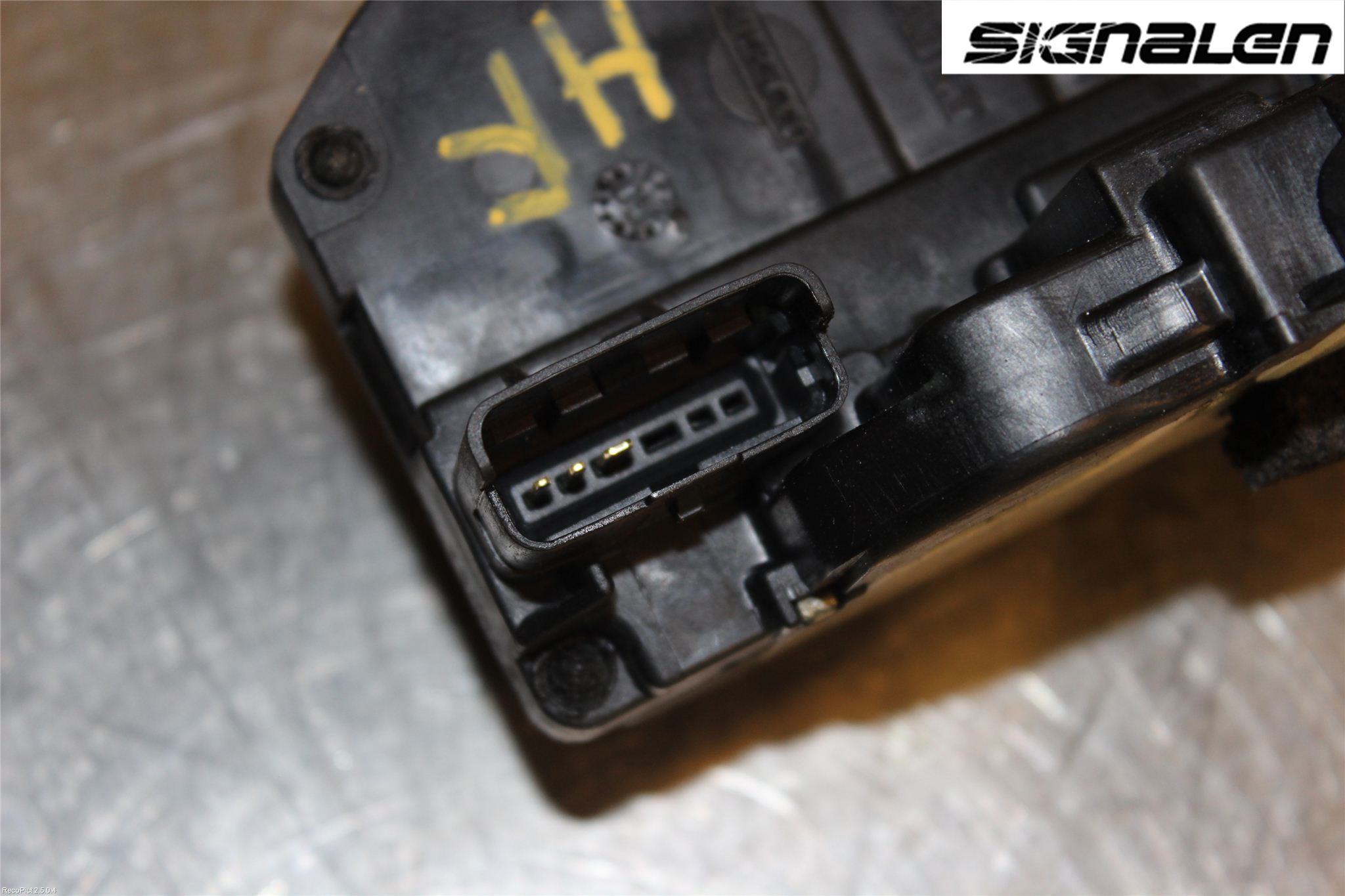 Nissan NAVARA 05-16 Låskista-Dörrlås