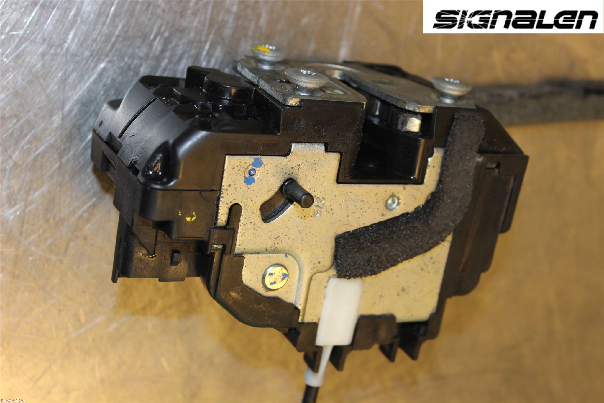 Nissan NAVARA 05-16 Låskista-Dörrlås