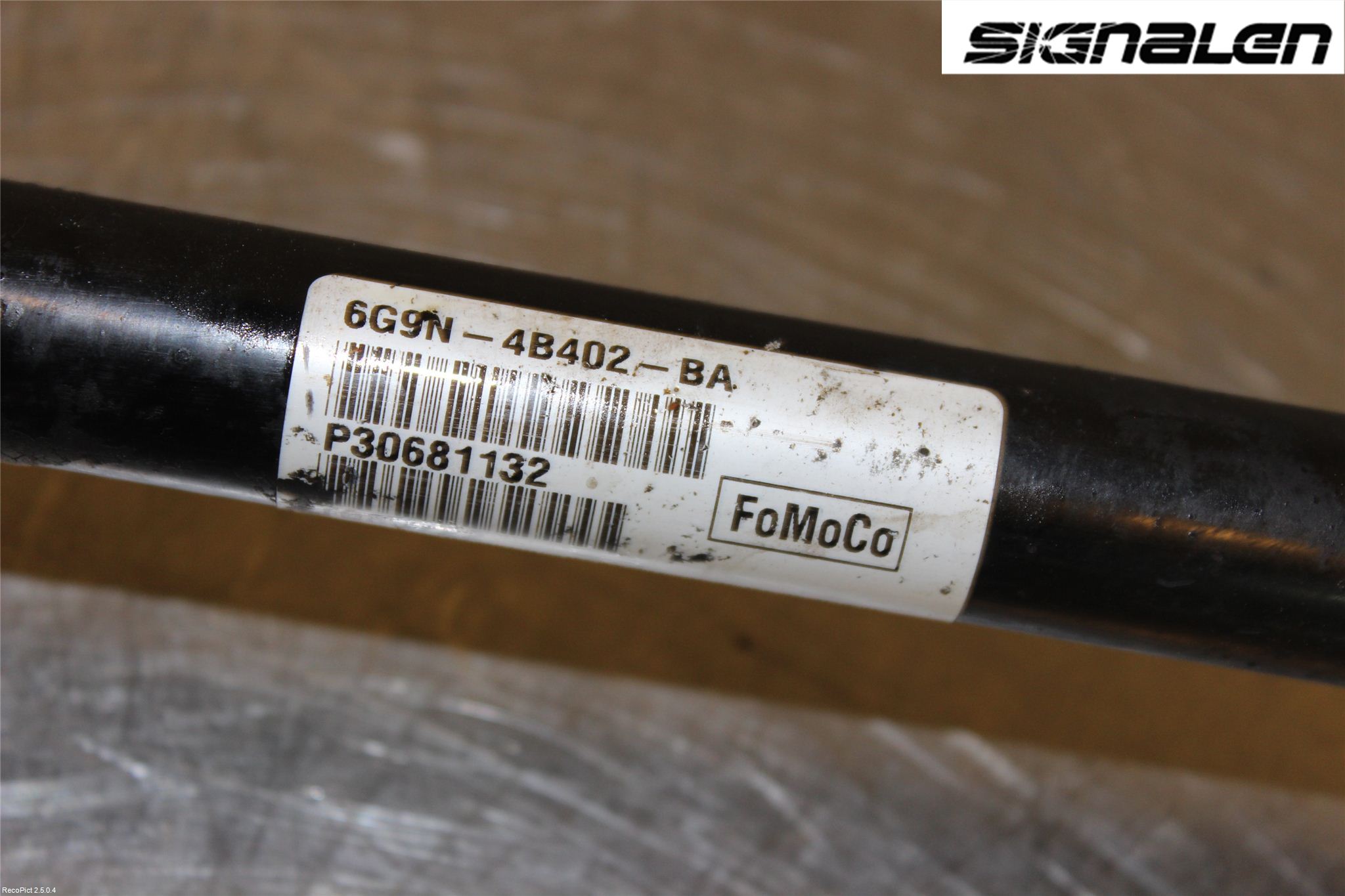 Ford KUGA 08-12 Drivaxel Bak Vänster