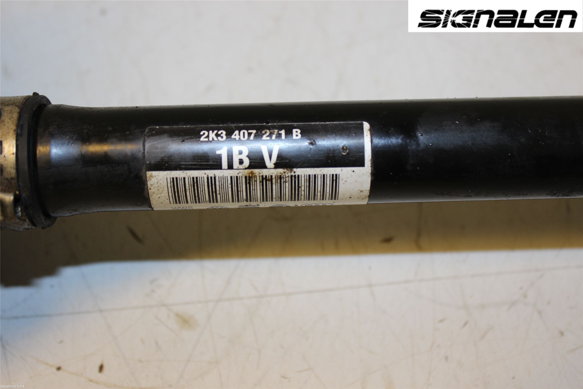 Volkswagen VW CADDY 11-15 Drivaxel Fram Vänster