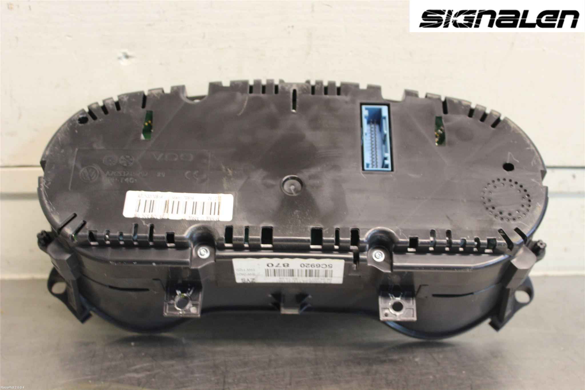 Volkswagen VW JETTA VI 11- Instrument Komb