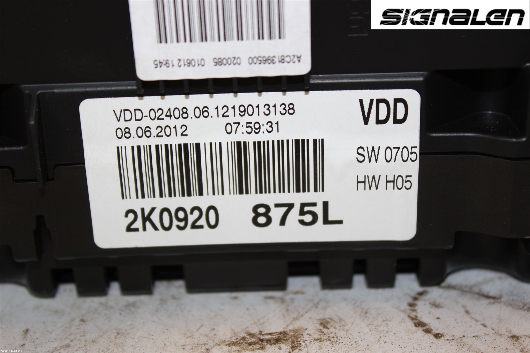 Volkswagen VW CADDY 11-15 Instrument Komb