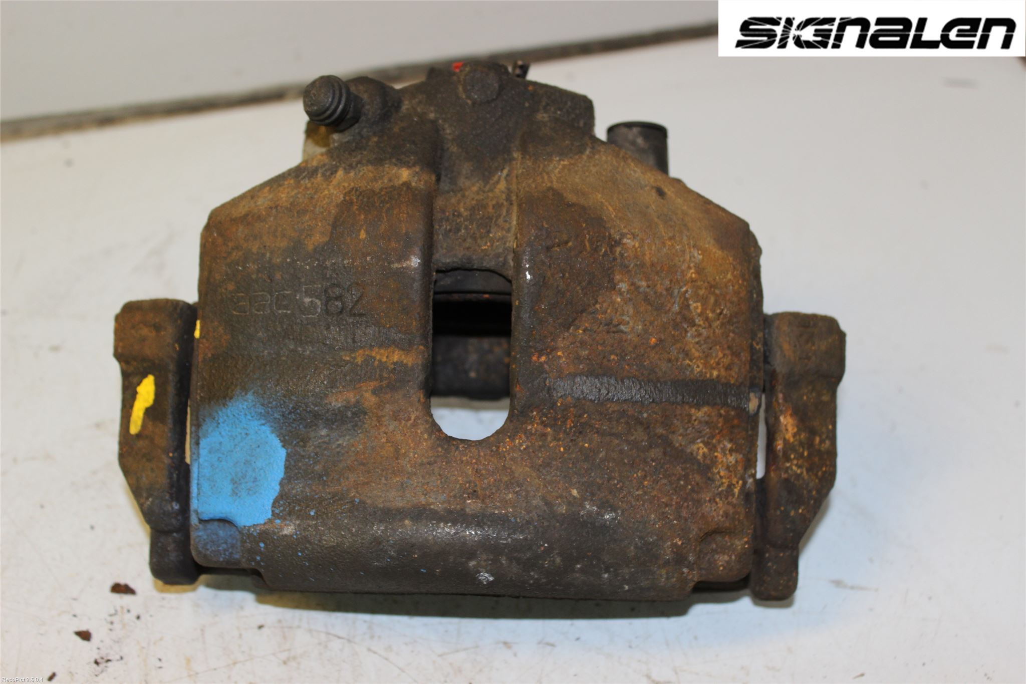 Volkswagen VW CADDY 11-15 Bromsok Fram Höger