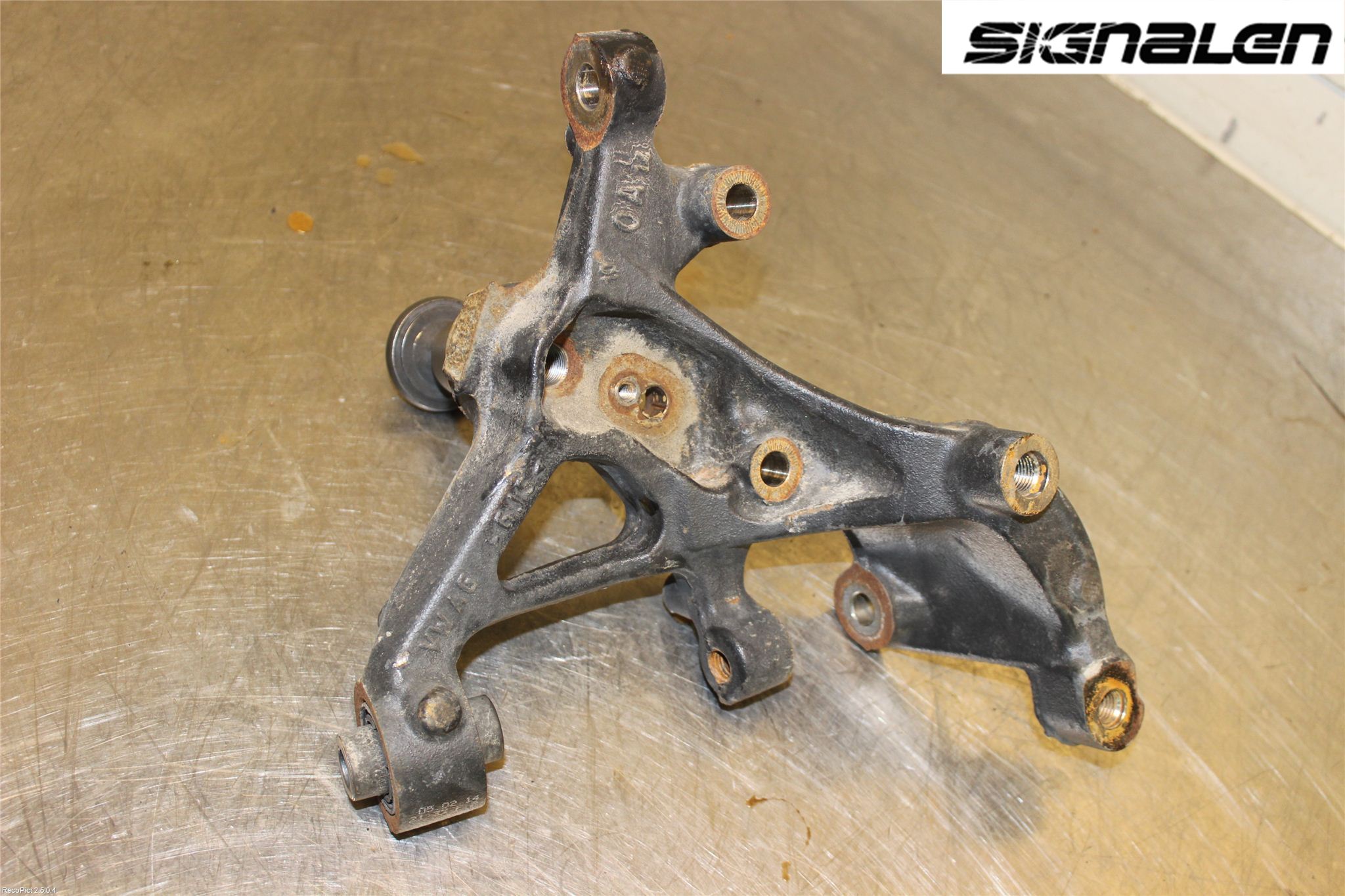 Volkswagen VW GOLF / E-GOLF VII 13-20 Hjullagerhus-Spindel Vä B