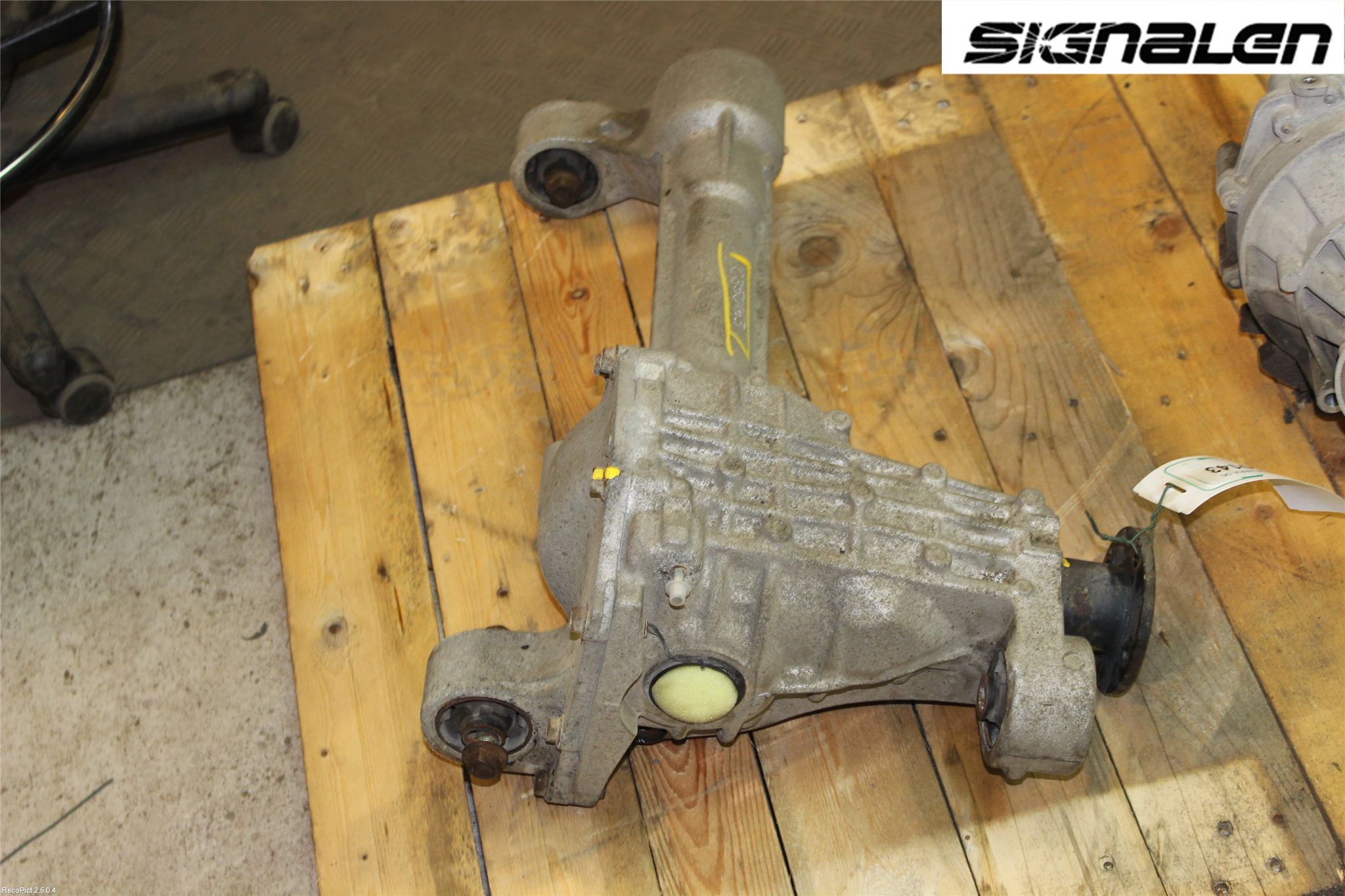 Nissan NAVARA 05-16 Framvagn Diffrential