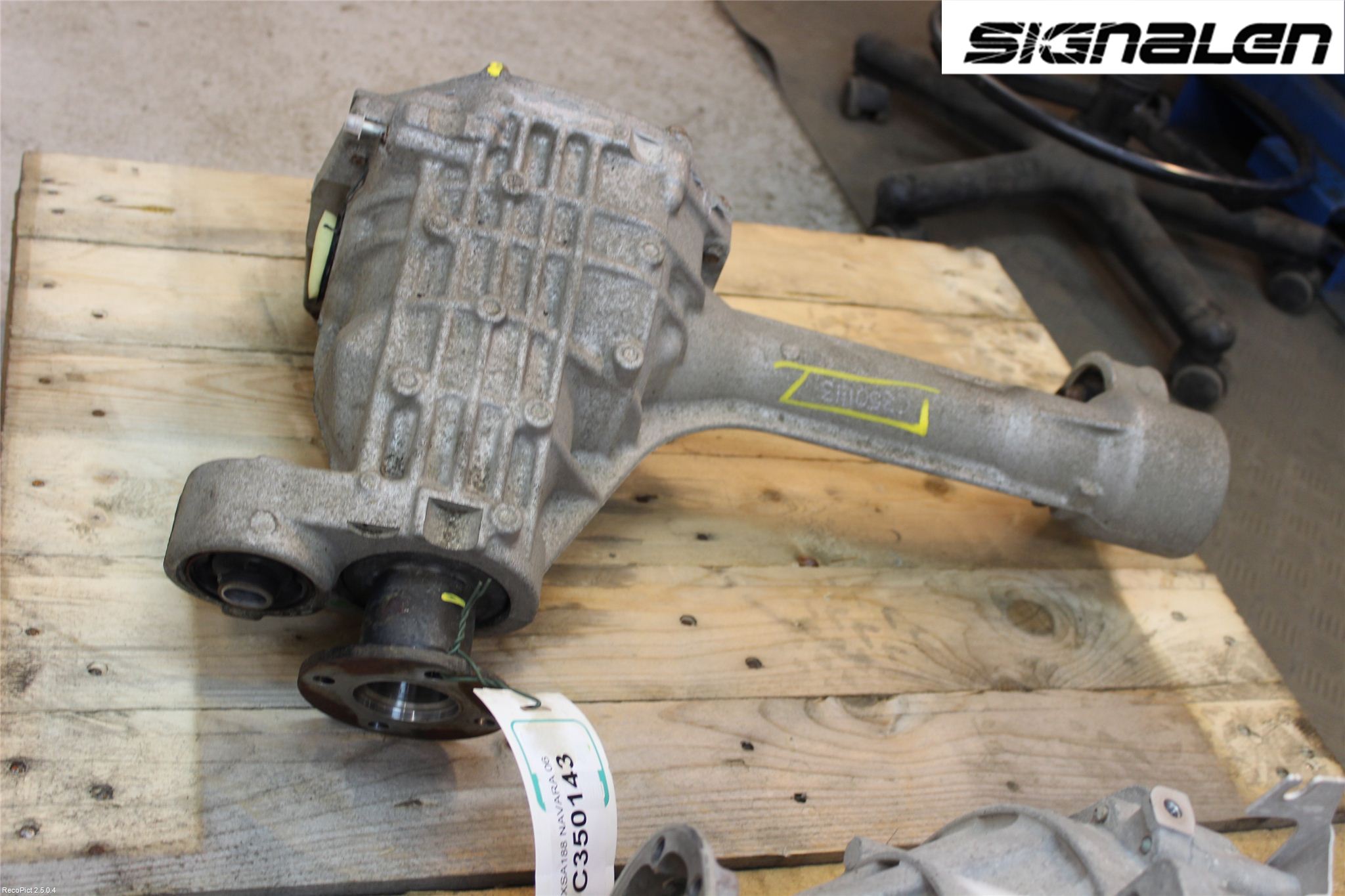 Nissan NAVARA 05-16 Framvagn Diffrential