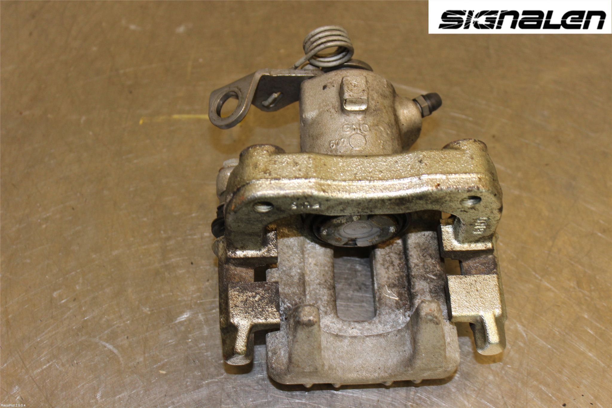 Audi A1/S1 11-18 Bromsok Bak Vänster